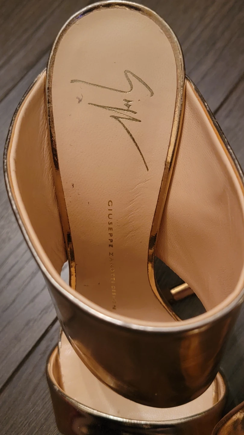 Giuseppe Zanotti Rose Gold Metallic Stilettos - photo 2