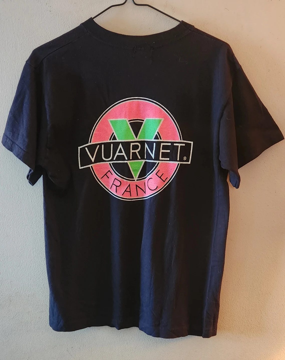 Vintage 1990's France Vuarnet Tshirt - photo 2