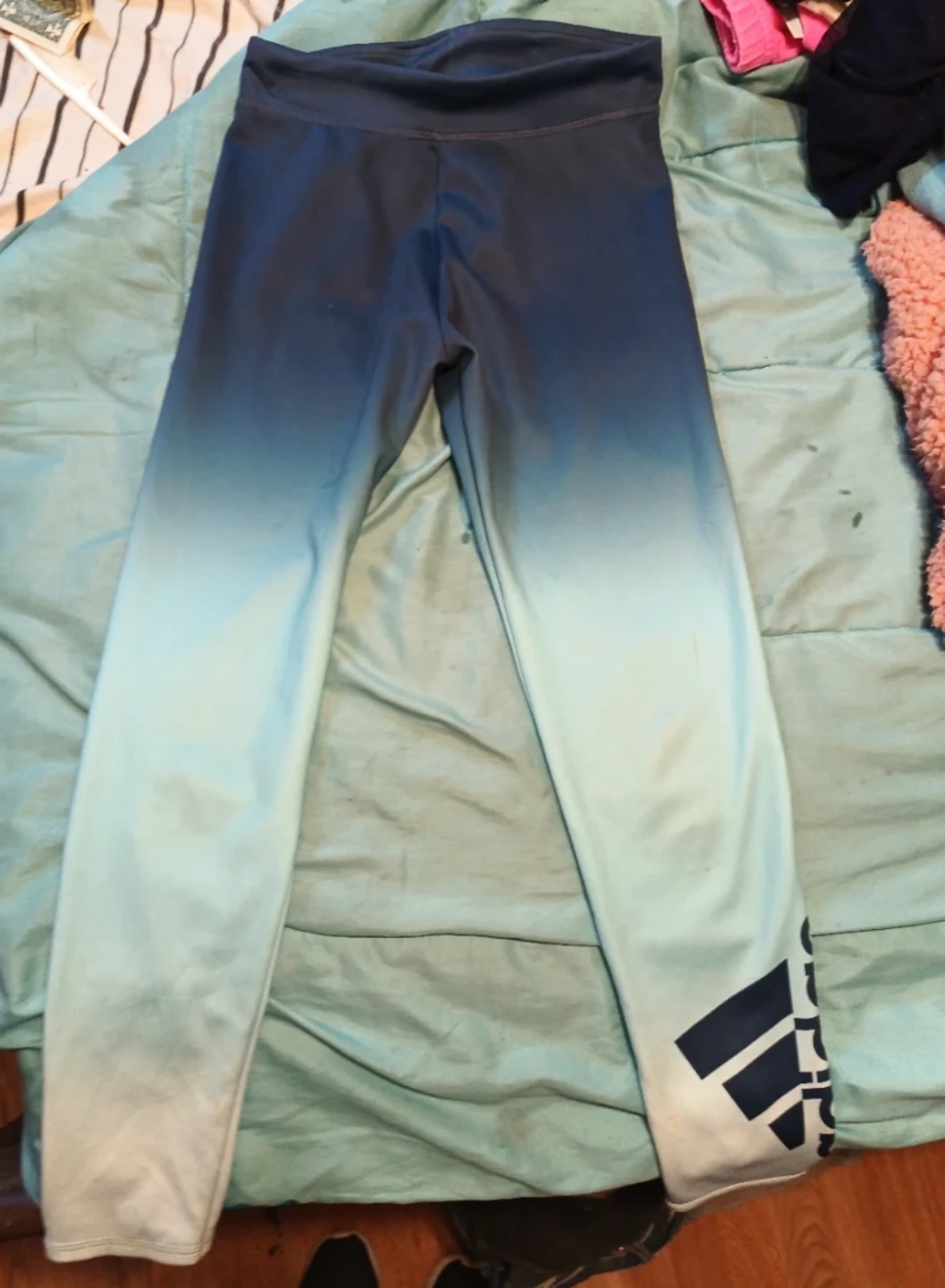 Adidas Girls youth medium Ombre Leggings