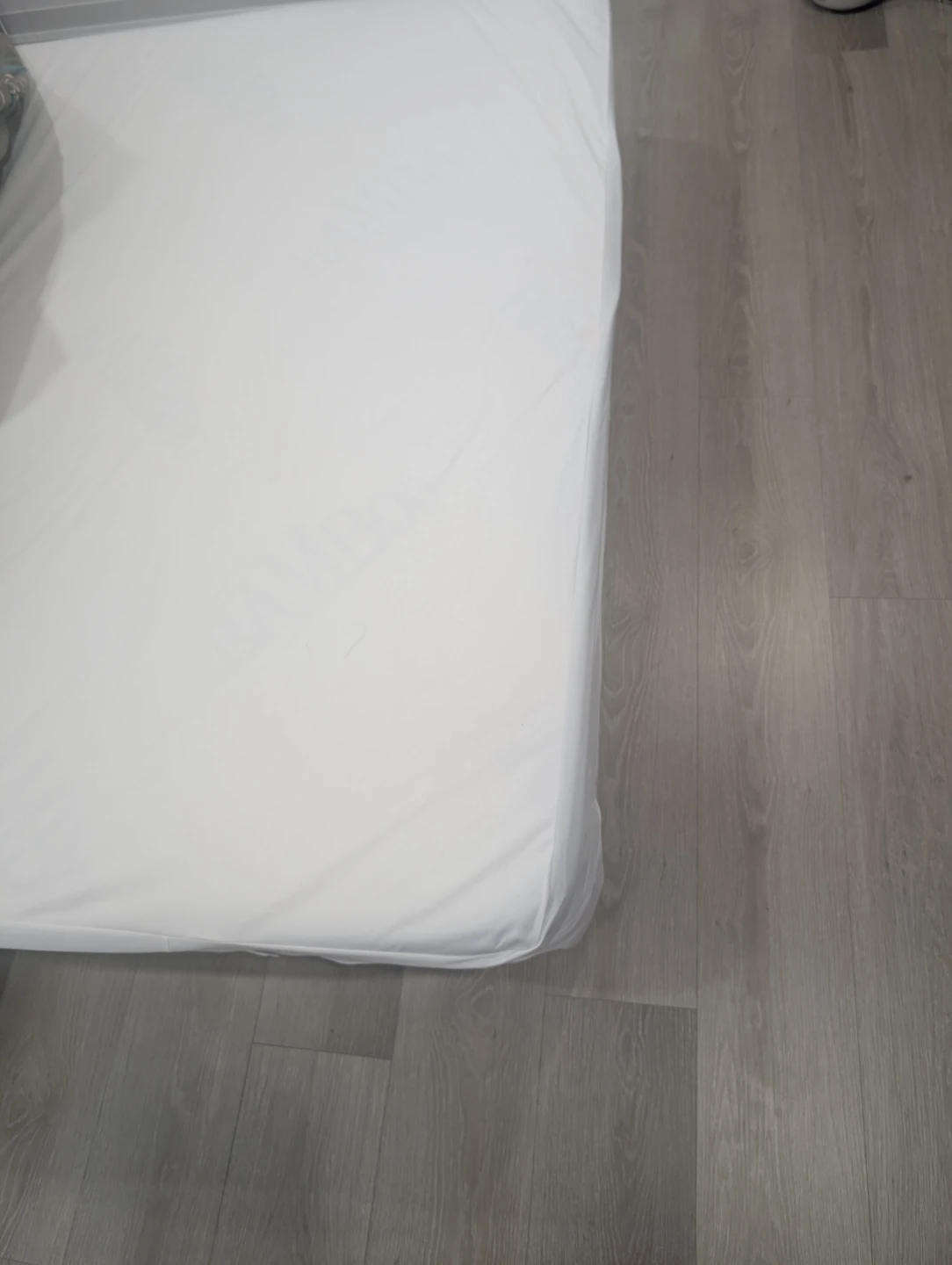 2 Queen Size Mattresses with Top Covers for Sale 🛏️ - photo 3