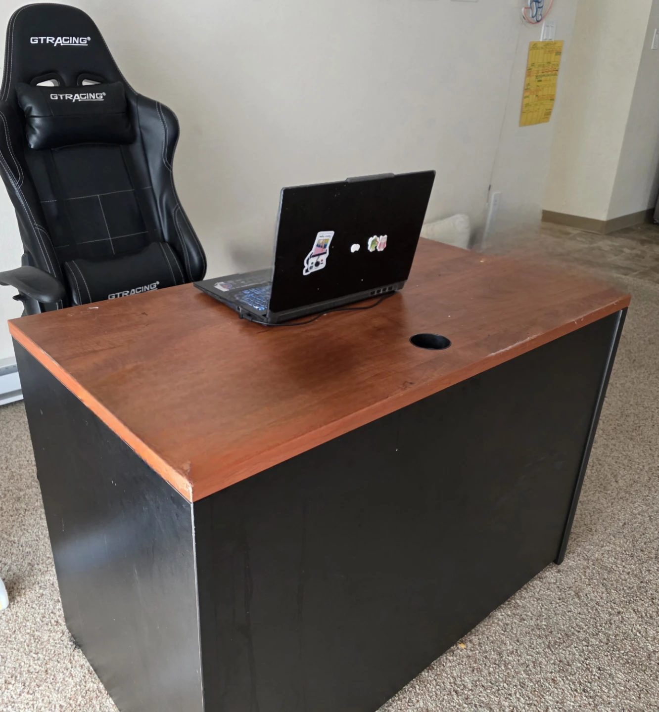 Wooden Desk & Gaming Chair