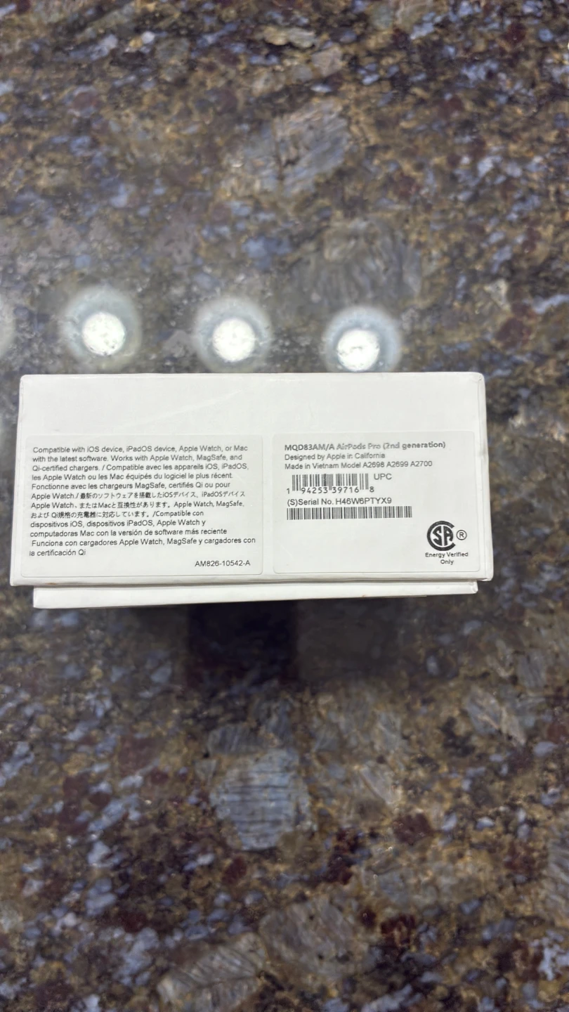 Apple AirPods Pro (2nd Generation) - photo 2