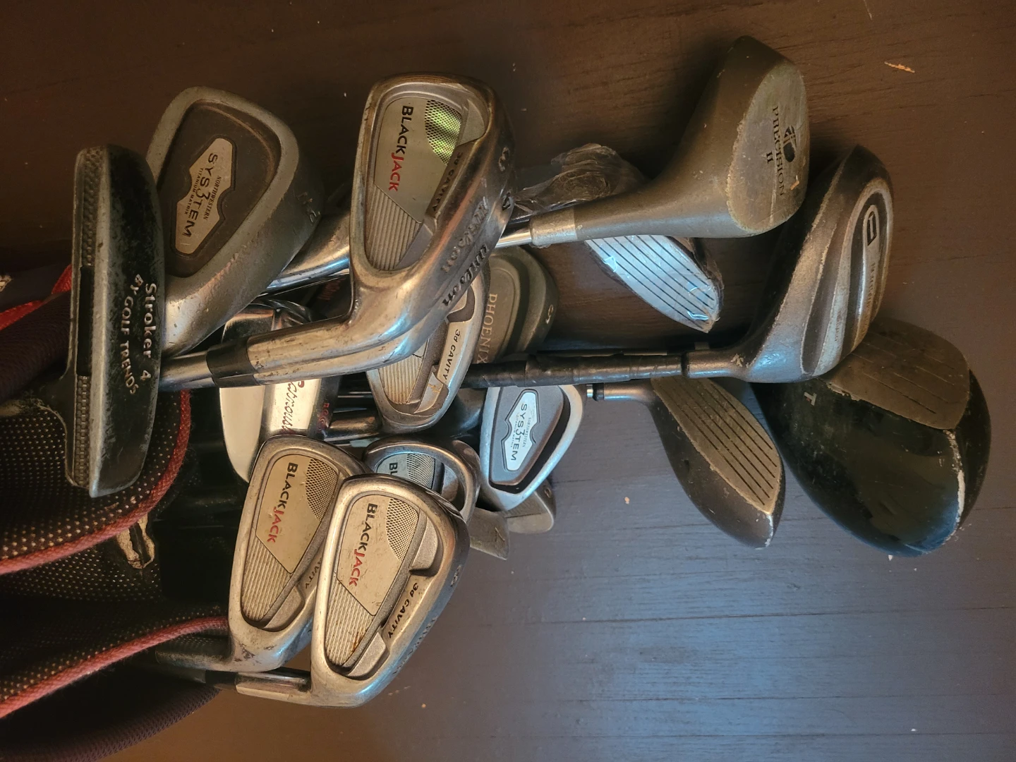Top Flite Golf Bag with Assorted Clubs and Pinnacle Golf Balls - photo 2