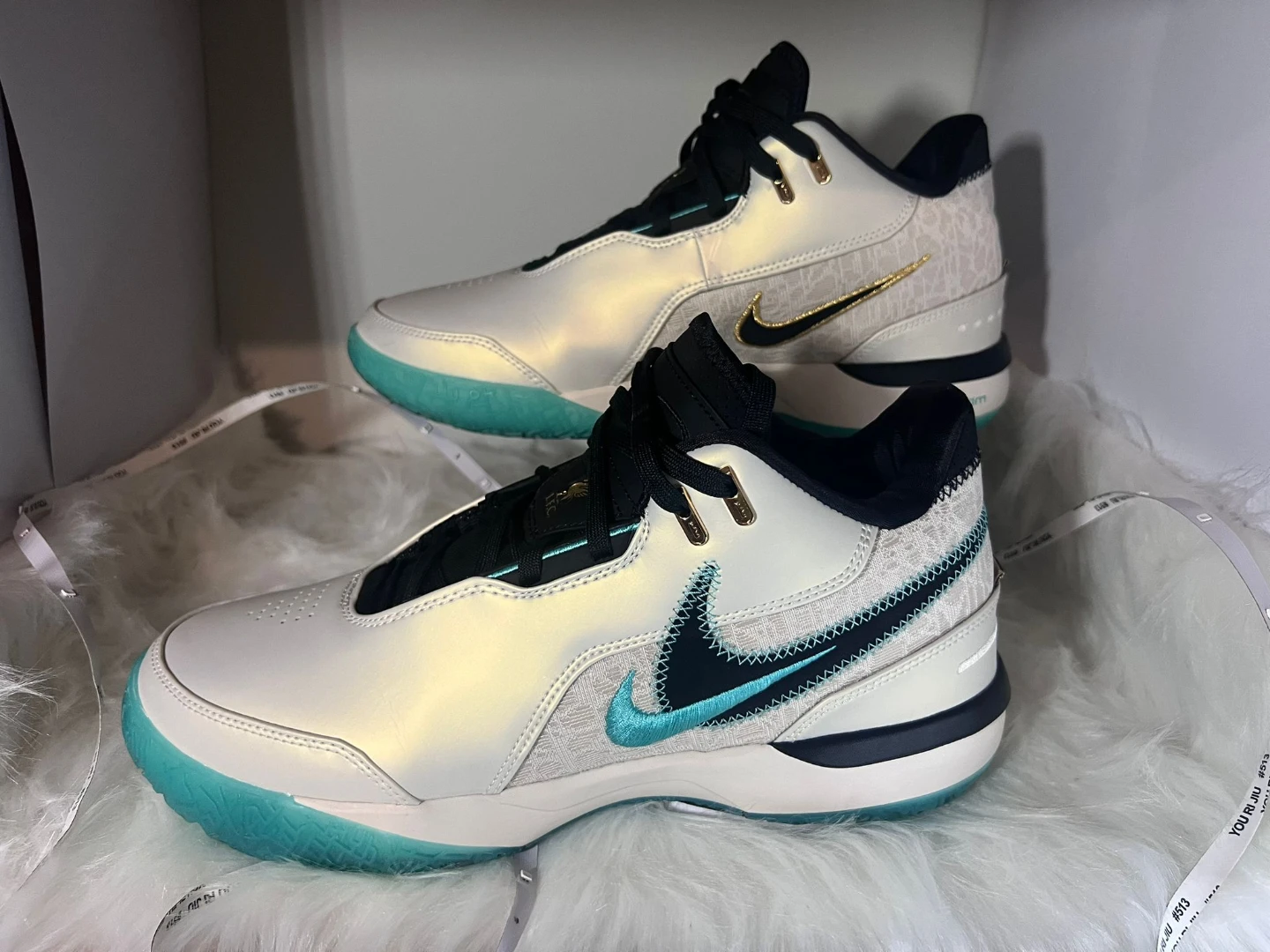 Nike Lebron 21 Liverpool - photo 3