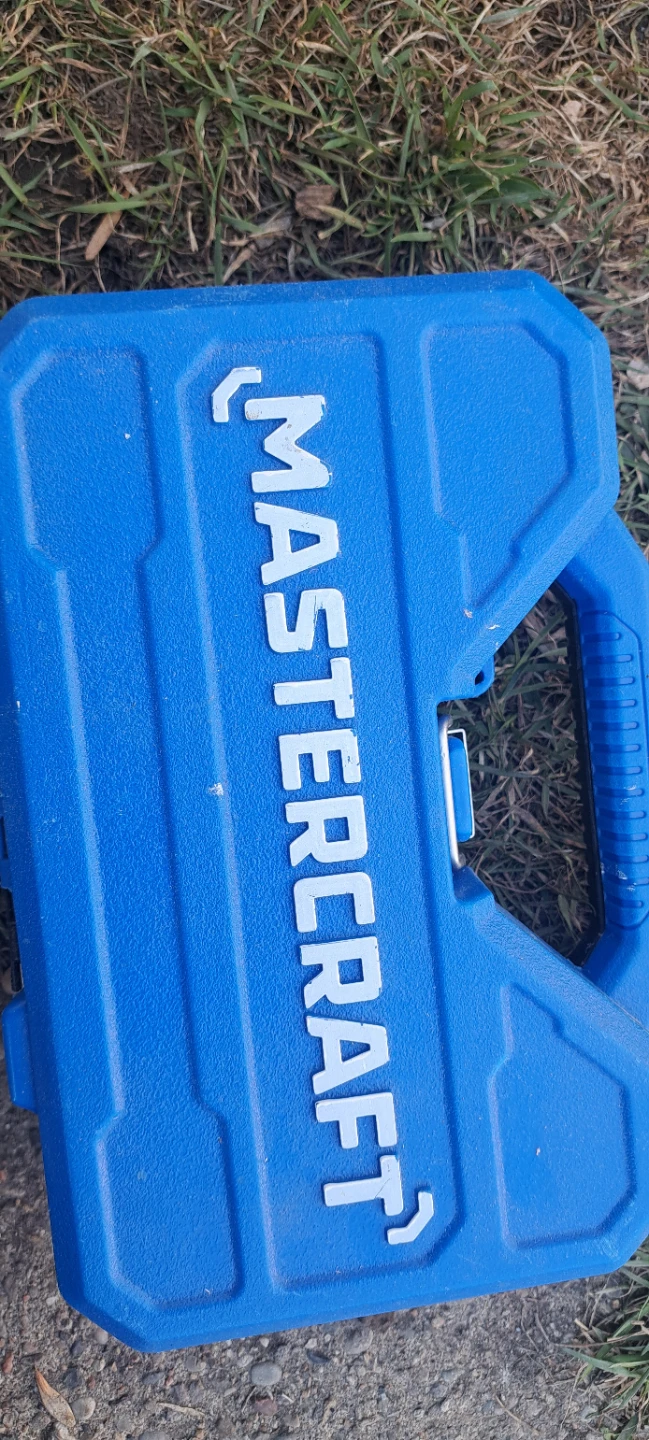 Mastercraft Hole Saw Set with Case