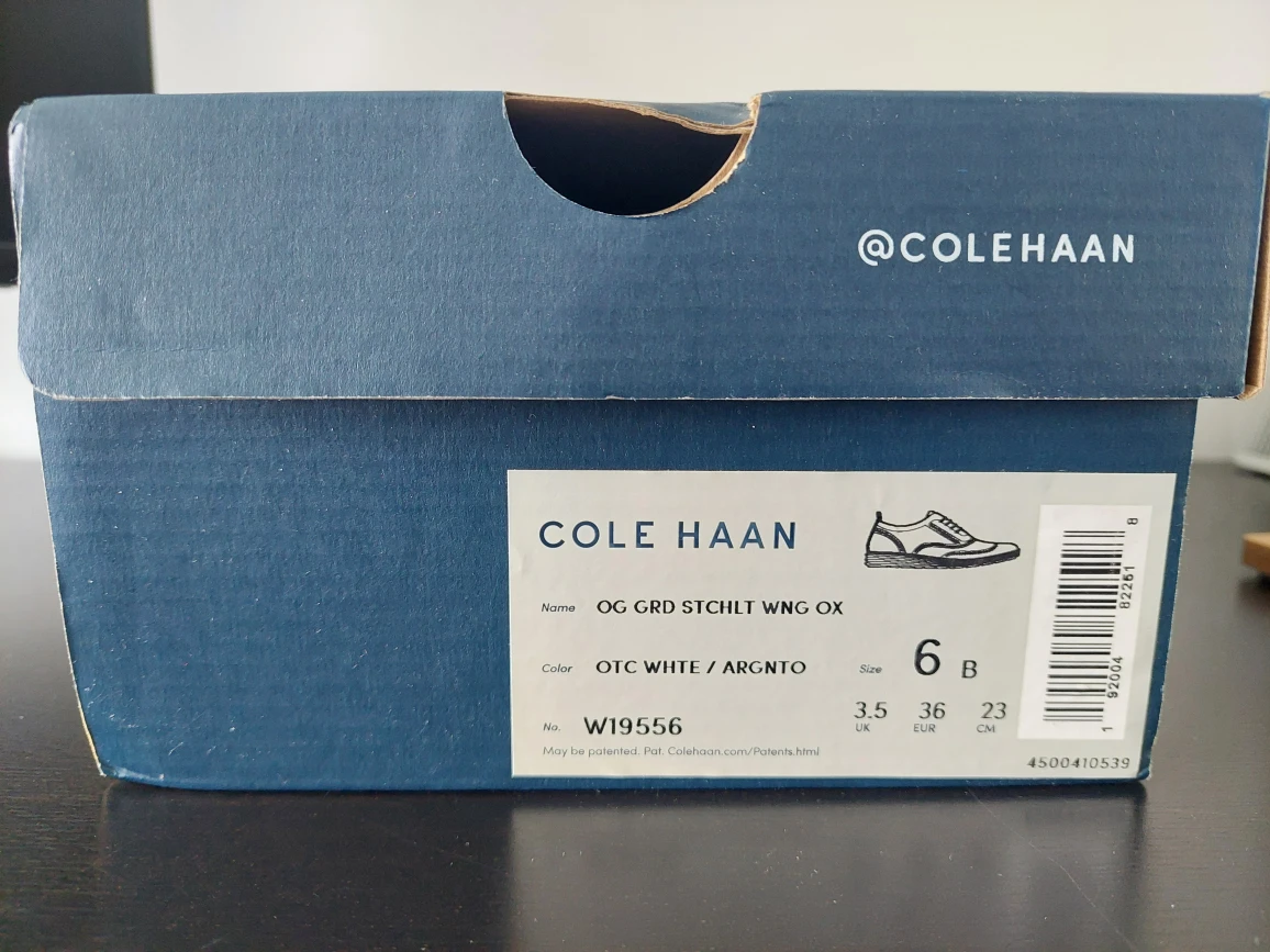 NEW Cole Haan OriginalGrand Stitchlite Wingtip Oxfords - Size 6B - photo 2