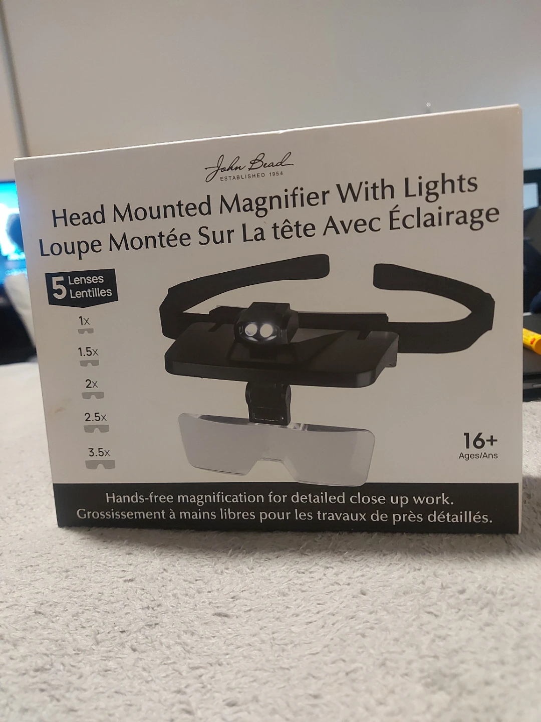 *HEAD MOUNTED MAGNIFIER WITH LIGHTS & 5 LENSES*