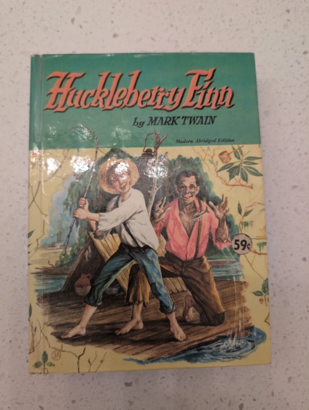 Huckleberry Finn by Mark Twain - Modern Abridged Edition - photo 2