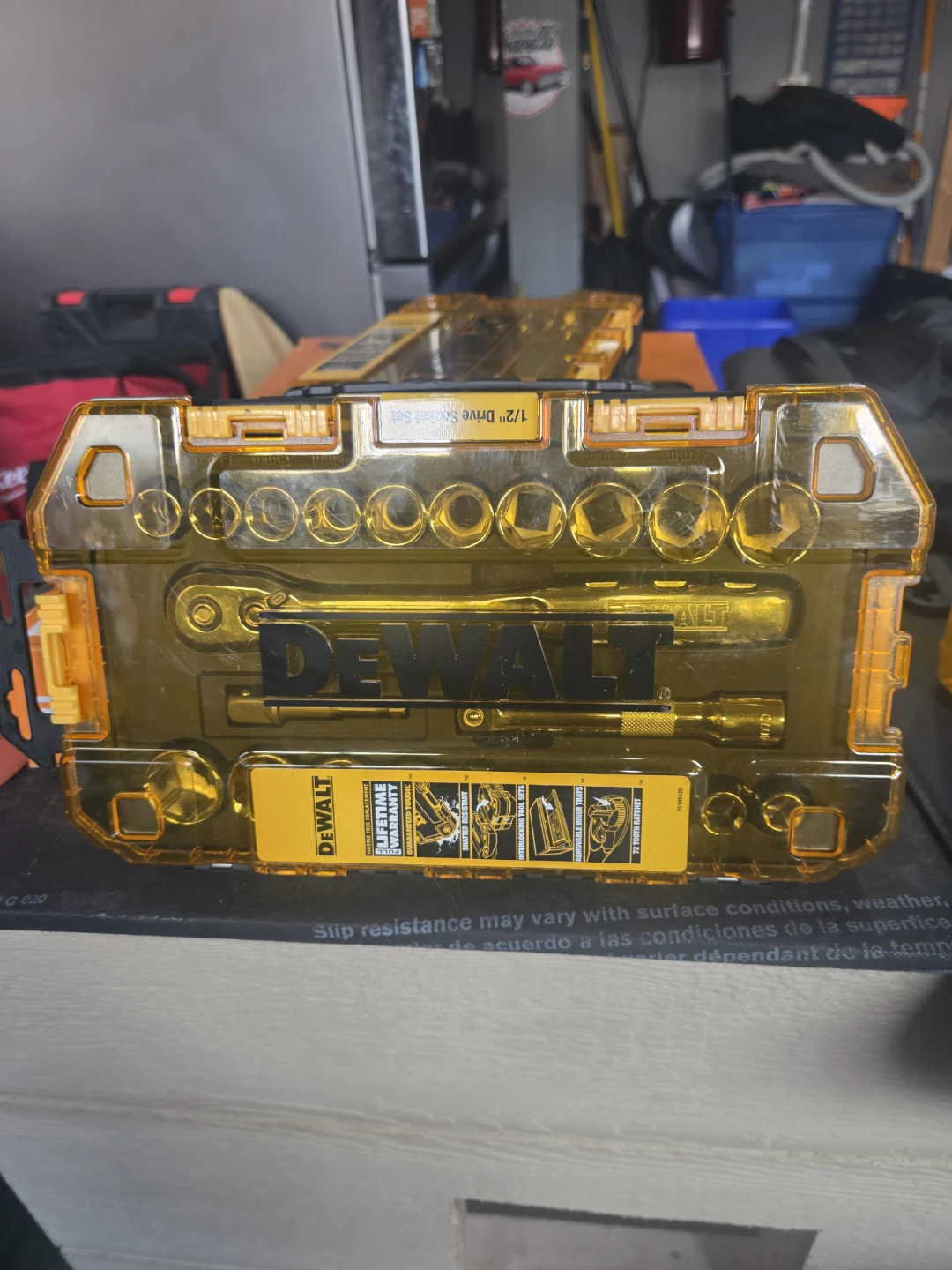 DEWALT 1/2" Drive Socket Set