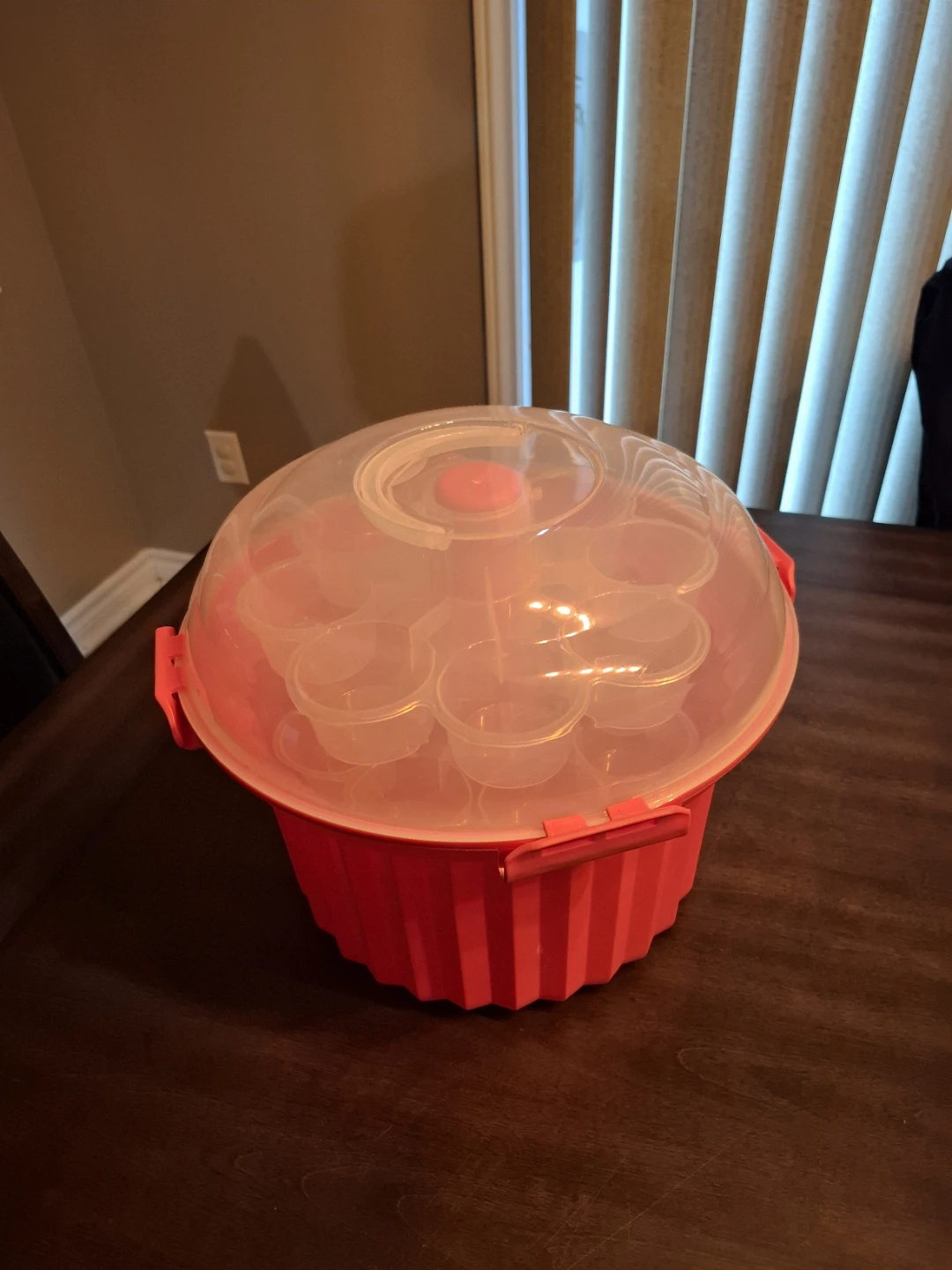 Pink Cupcake Carrier
