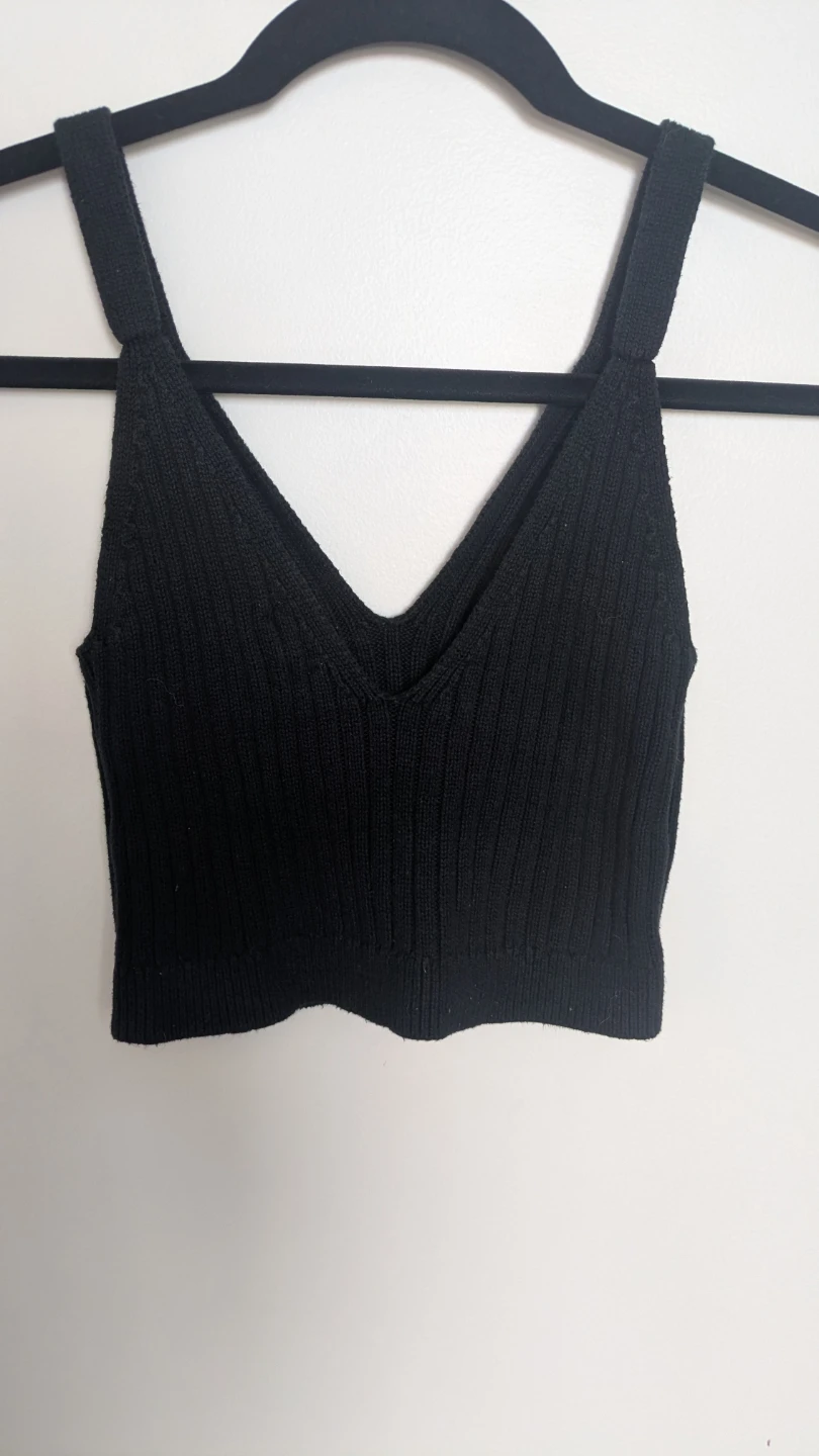 Aerie Black Ribbed Knit Crop Tank Top