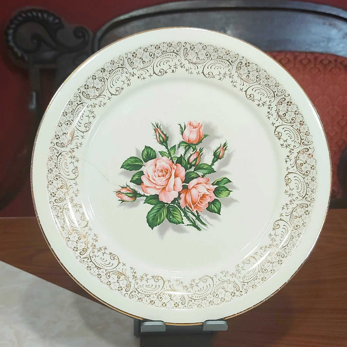 trade or $3 — rose pattern vintage plates - photo 4