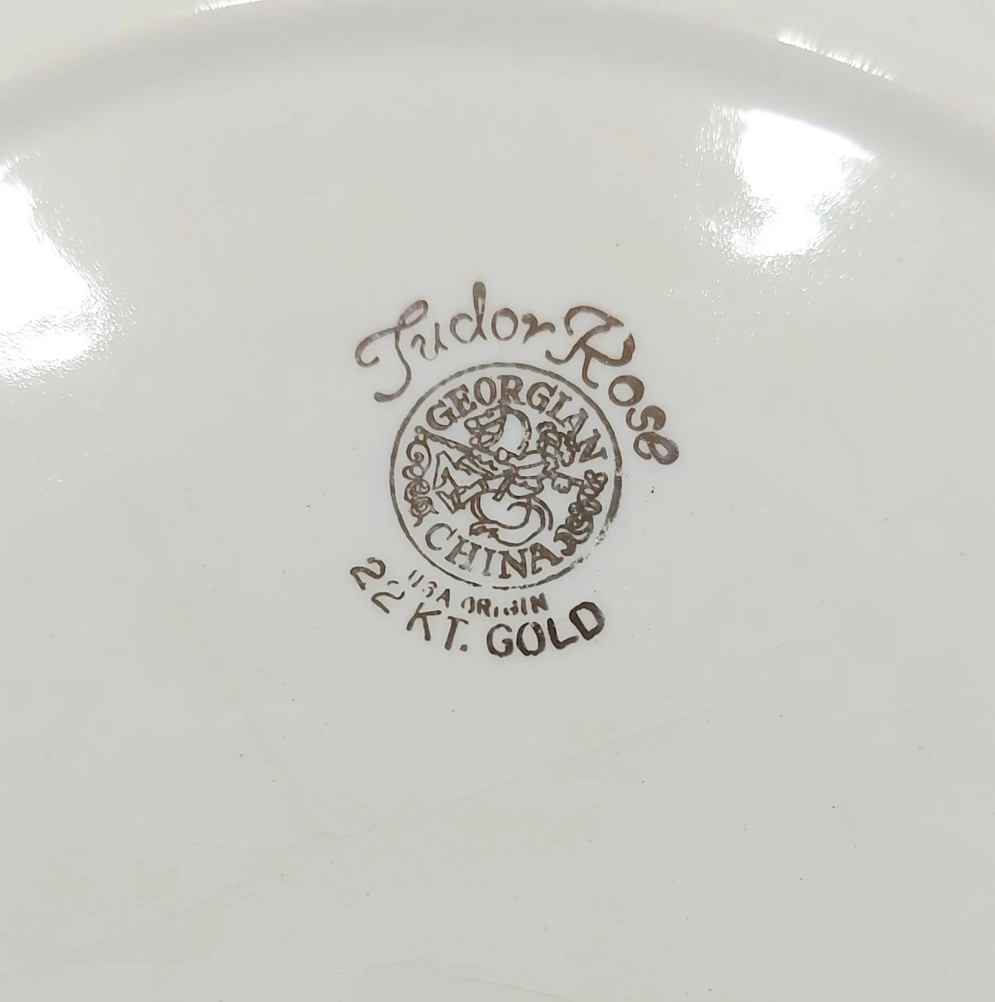 trade or $3 — rose pattern vintage plates - photo 5