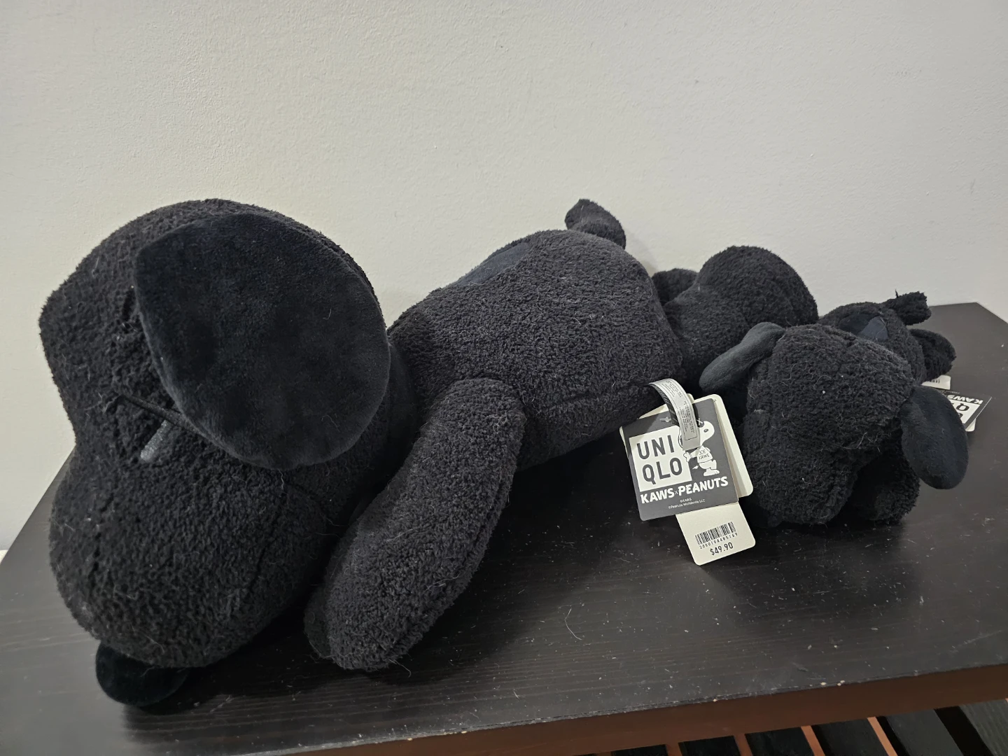 UNIQLO KAWS PEANUTS Snoopy Plush Toy
