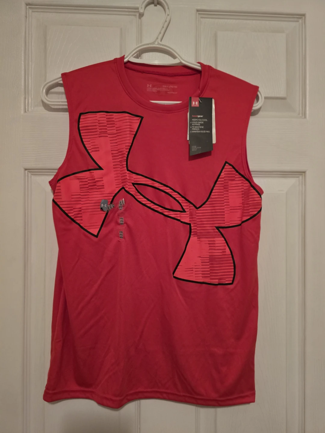 🌱Under Armour Red Sleeveless Shirt Youth YXL