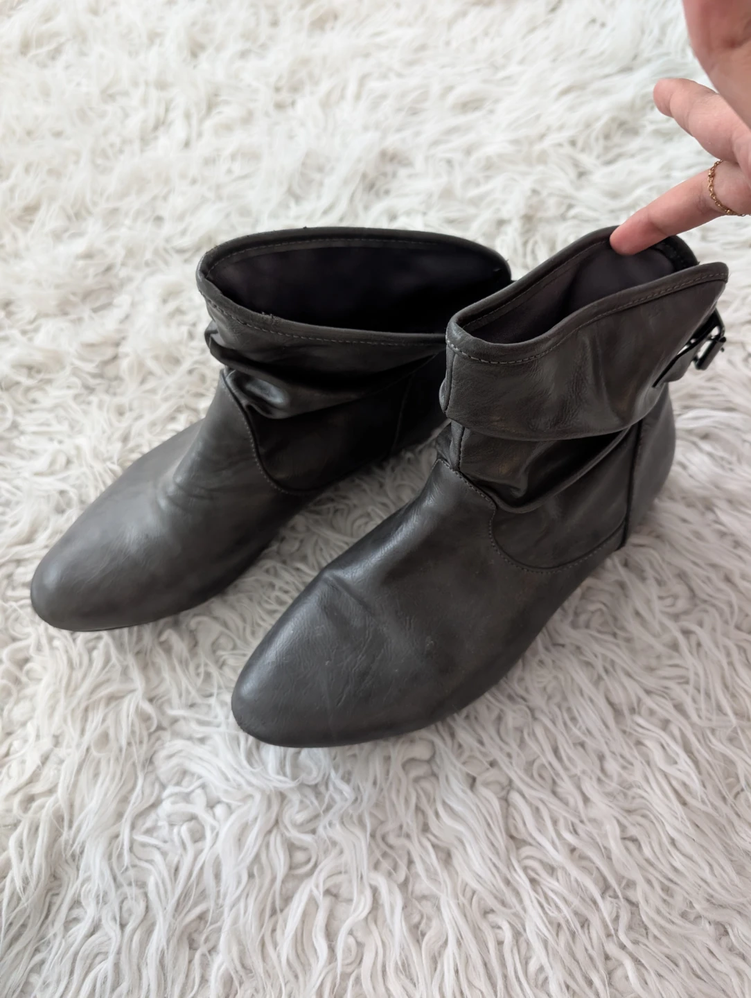Women's Grey Ankle Boots Size 9 - photo 3
