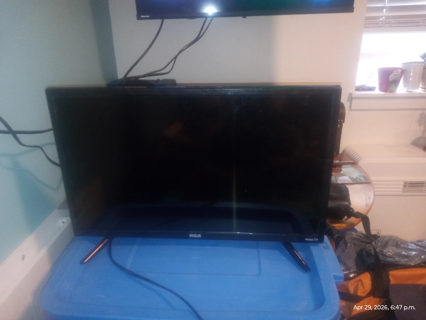 RCA 24" LED HDTV - photo 2