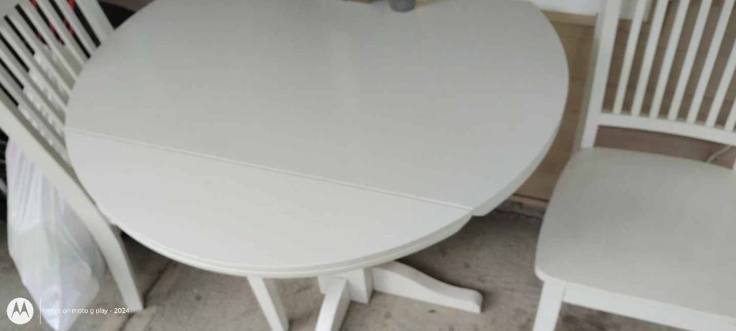 Table and set of two chairs