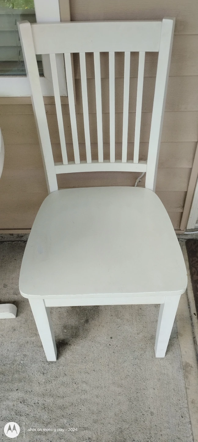 Table and set of two chairs - photo 2