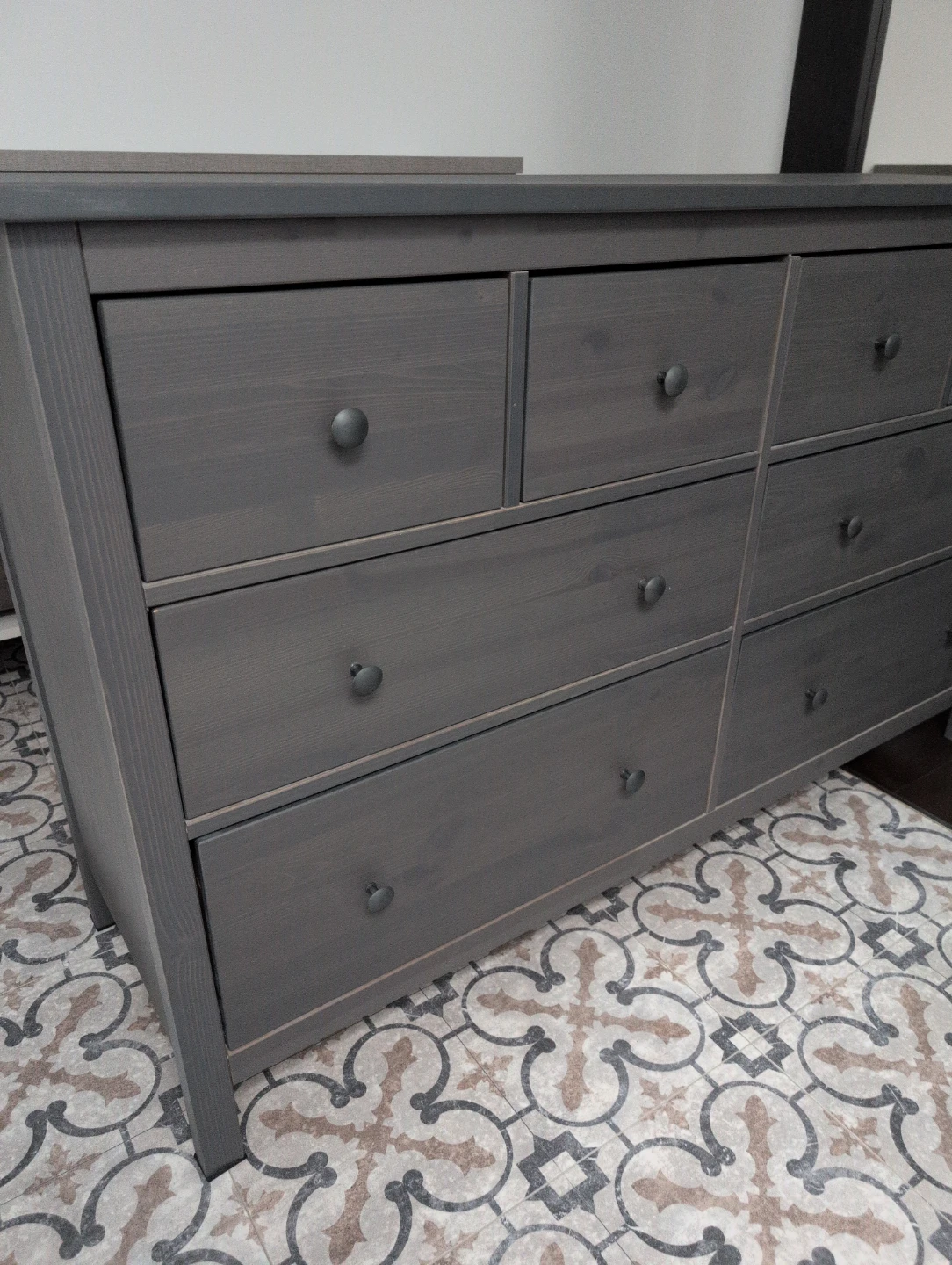 IKEA 8 Drawer Dresser 🌱 - photo 2