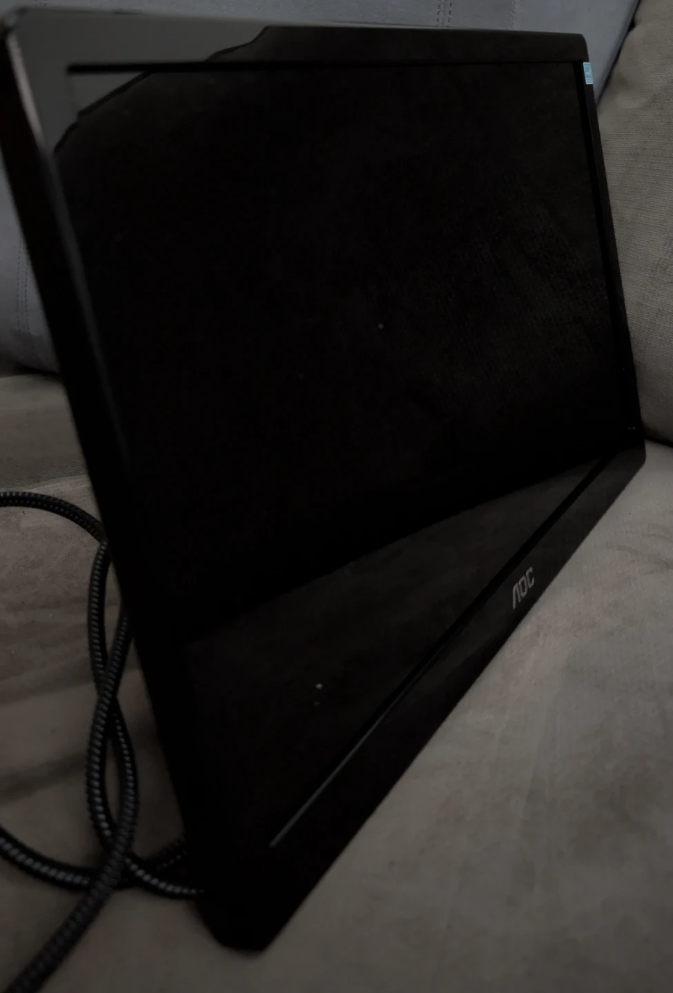 AOC E1659FWU 15.6" Portable USB Monitor - photo 2