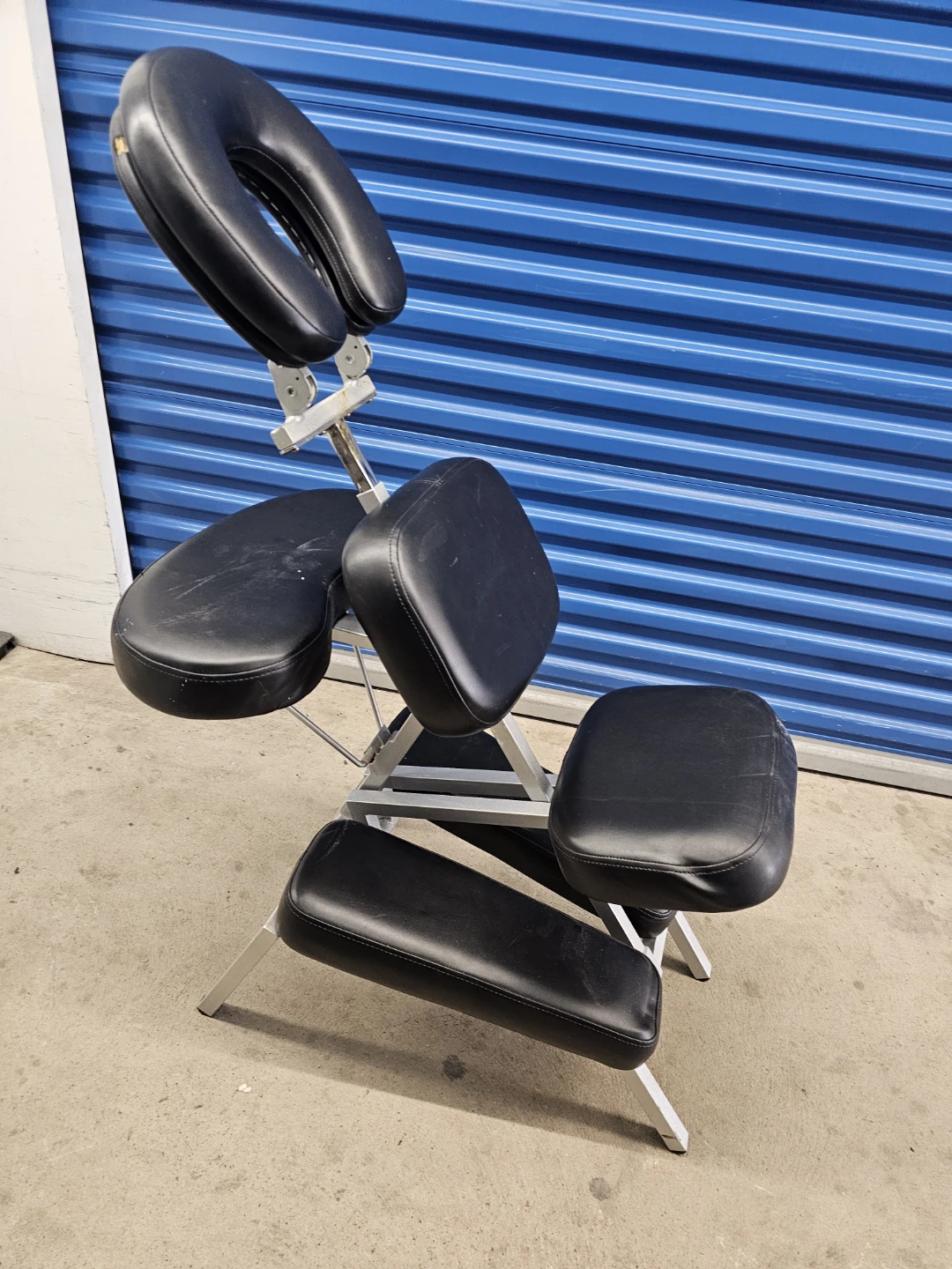 Black Massage Chair - photo 2