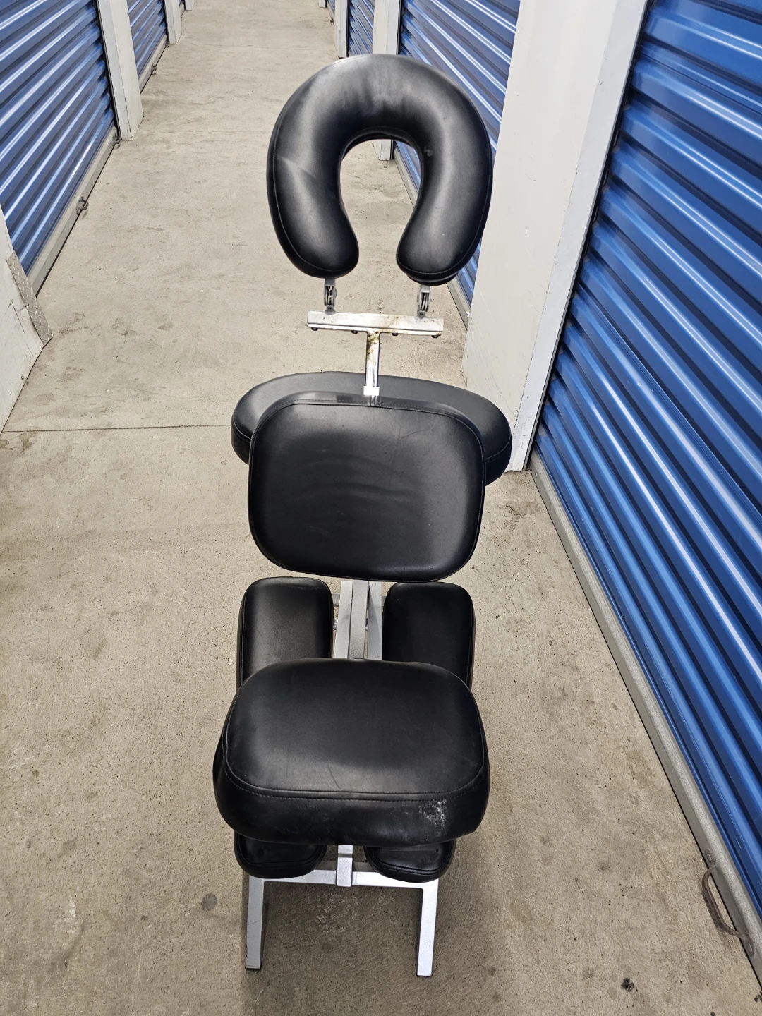 Black Massage Chair - photo 3