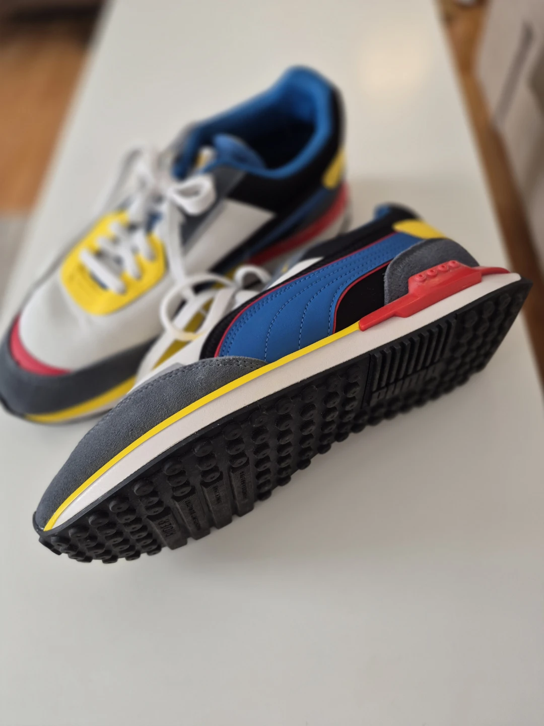 Woman's shoes size 9-10 - photo 2