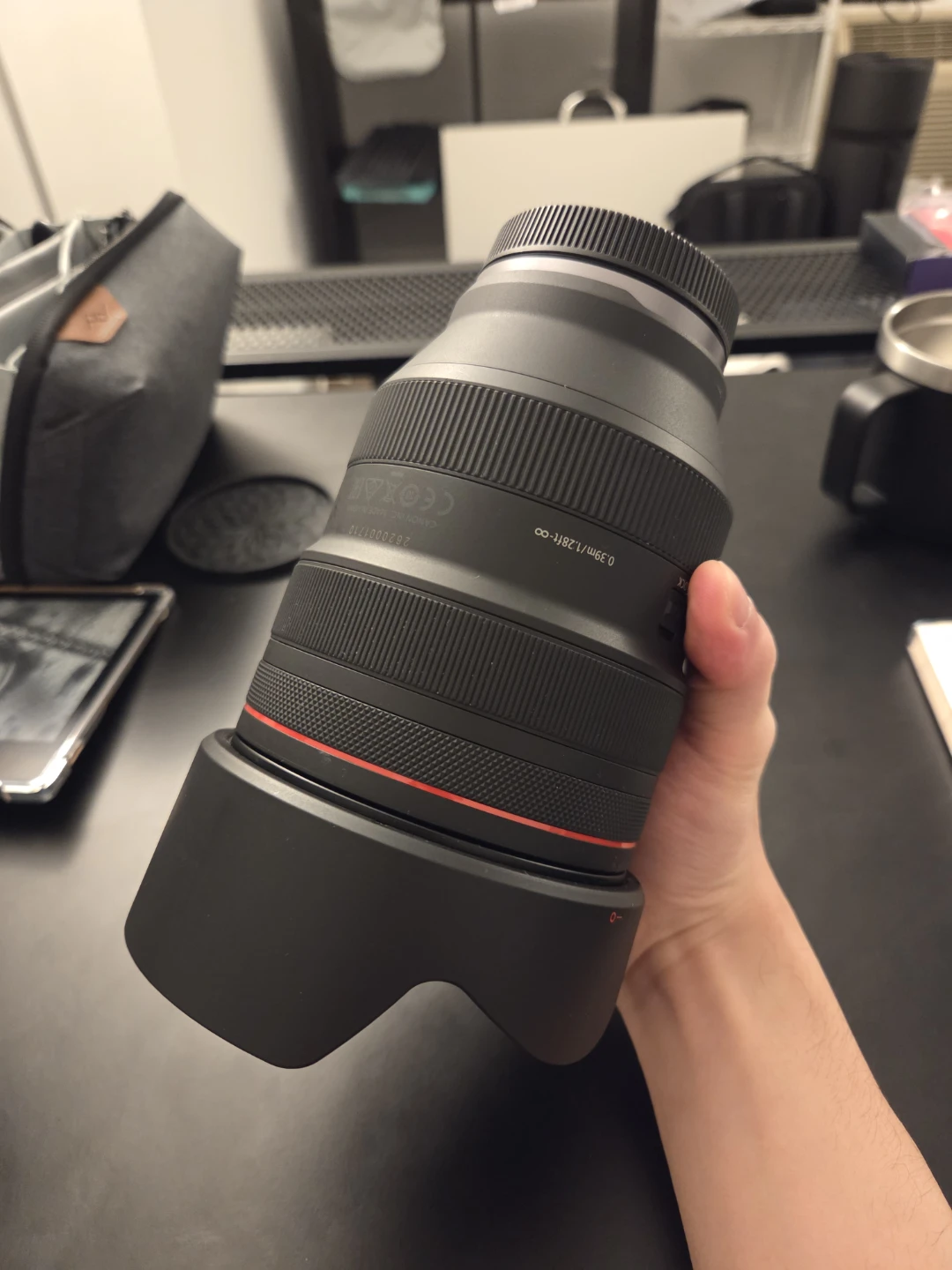 Canon RF 28-70mm F2 - photo 2
