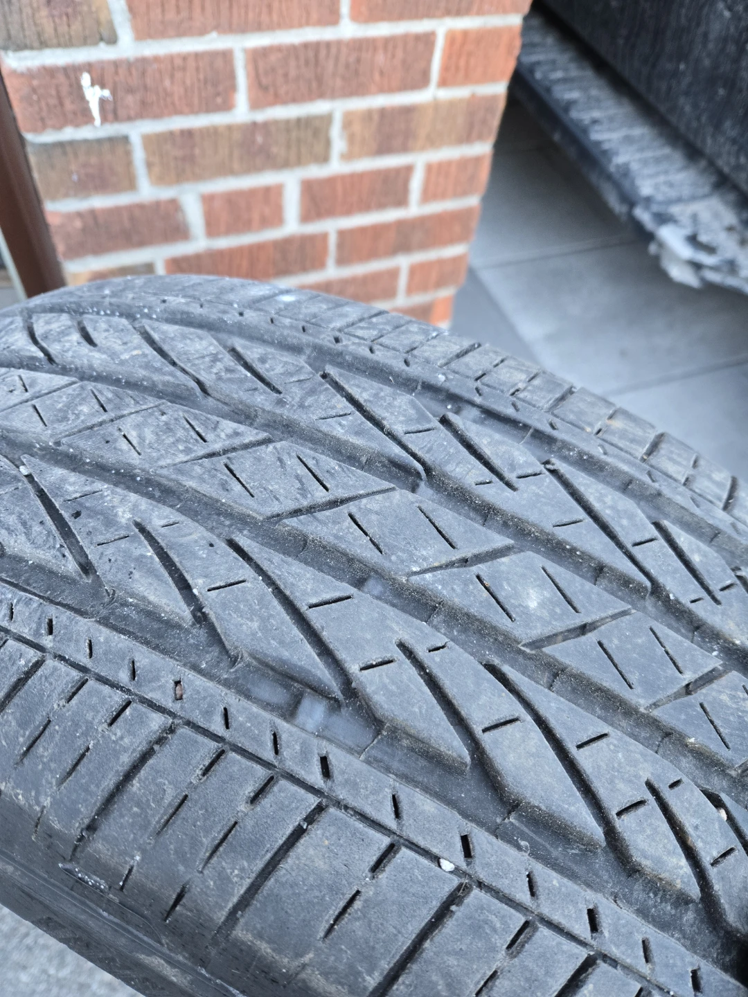 Bridgestone Turanza Tire 235/60R18 103H M+S - photo 4