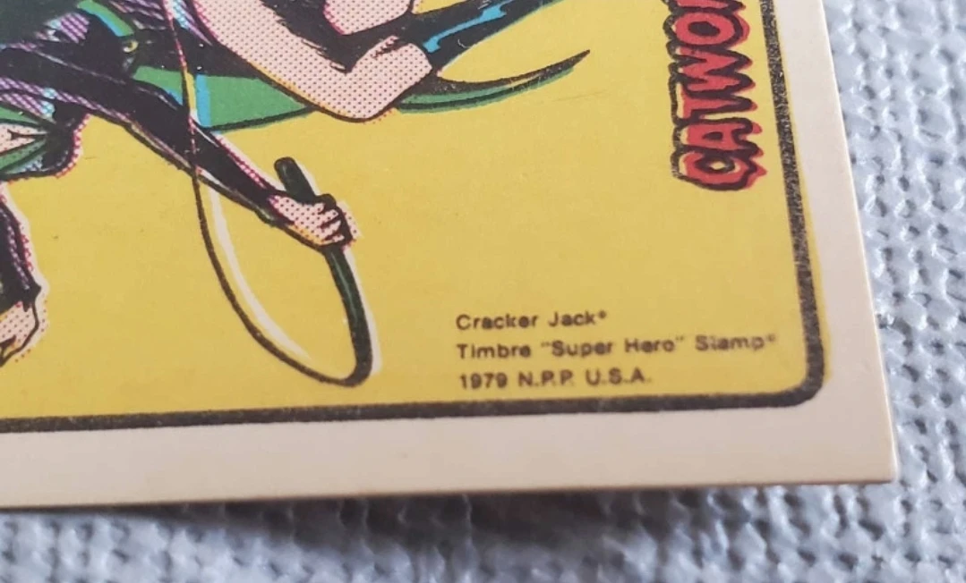 1979 Cracker Jack dc comics Catwoman stamp card - photo 4
