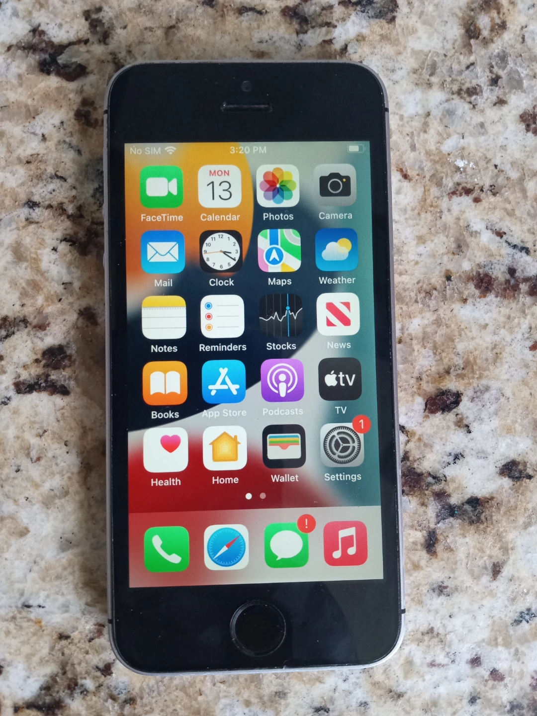 iPhone SE (1std Generation)