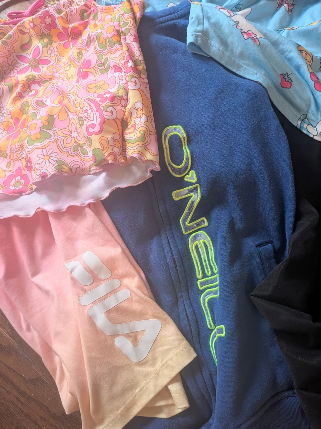 Bundle of Girls' Clothing 8-12 yrs - photo 3