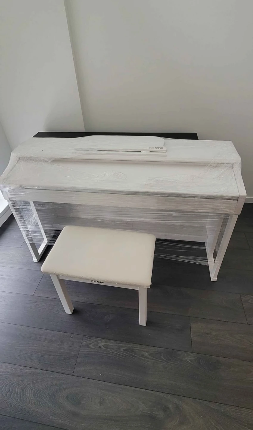 88-Key Digital Piano with bench - photo 4