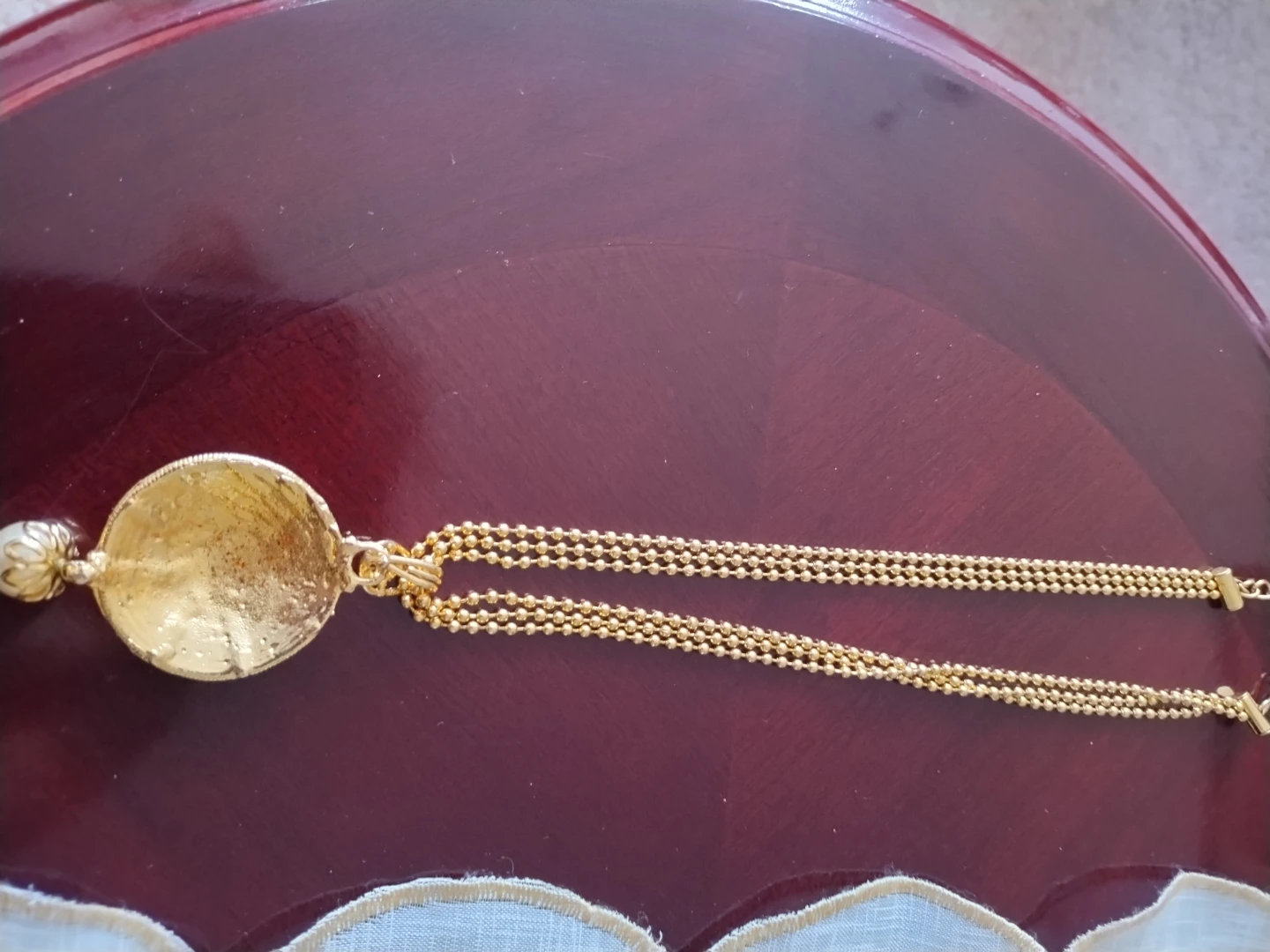 Gold-tone pendant necklace with pearl accent - photo 2