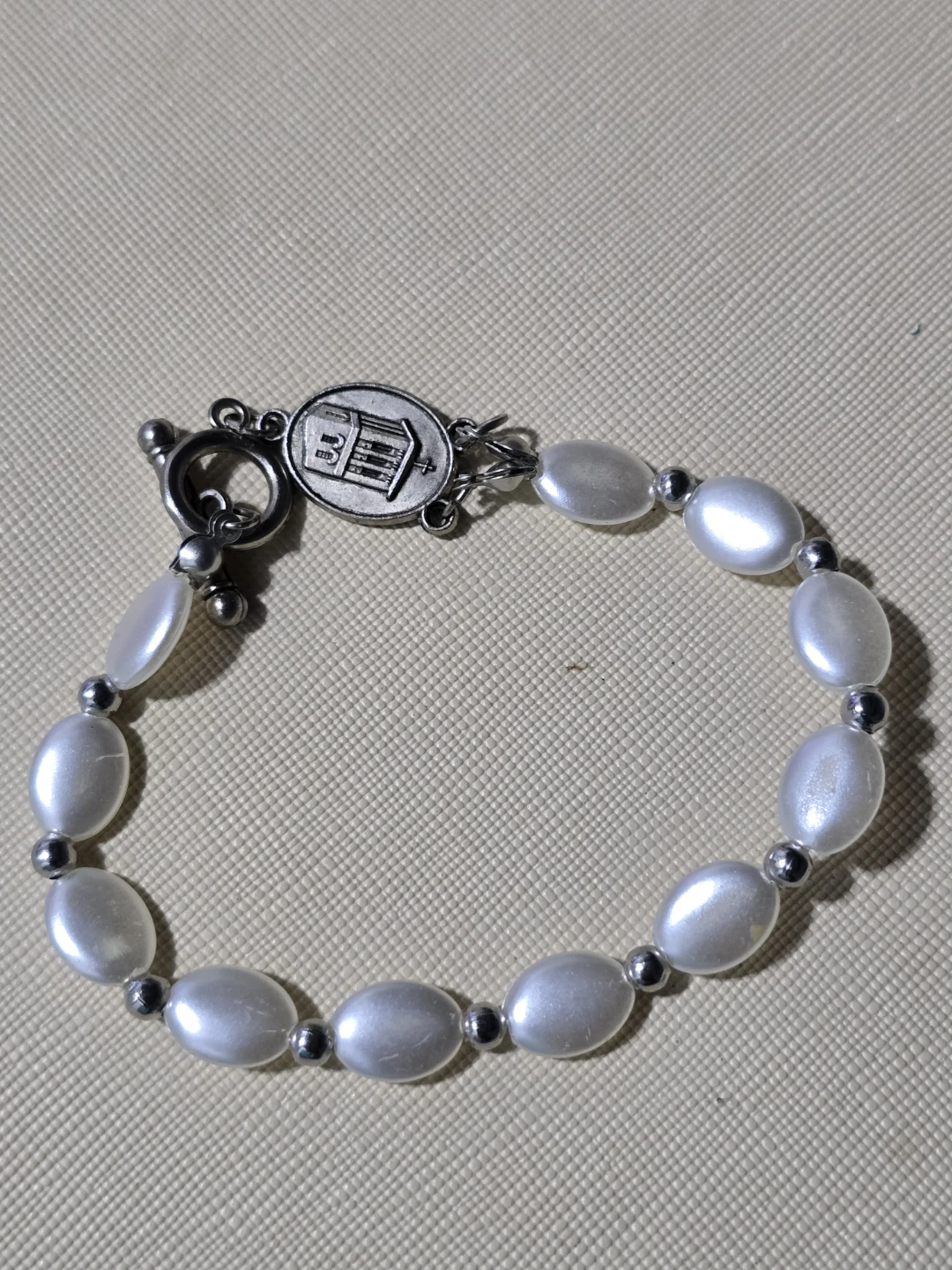 Pearl Bead Bracelet with St. Christopher Medal - photo 2