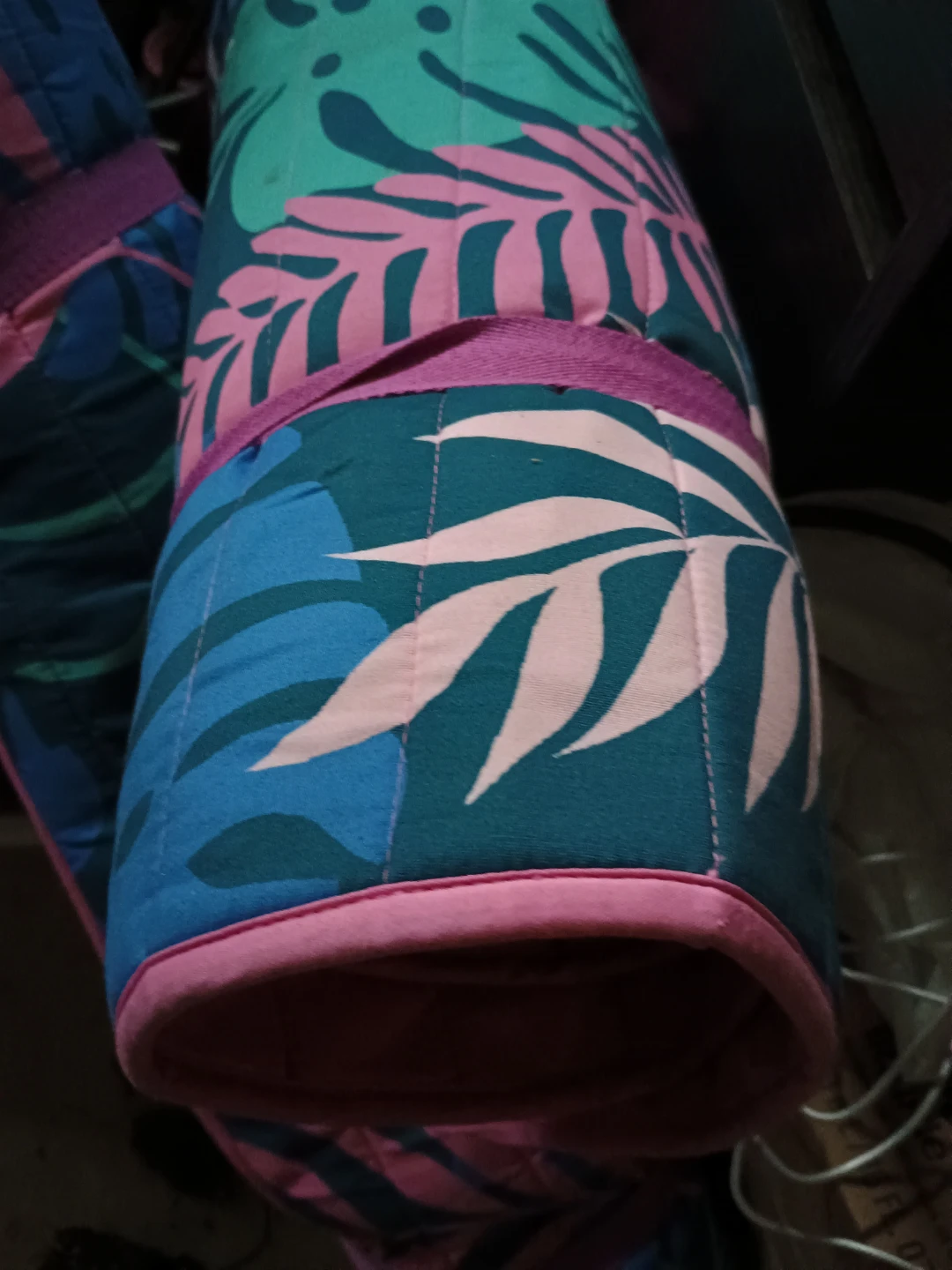 Quilted Roll-Up Mat with Tropical Print - photo 3