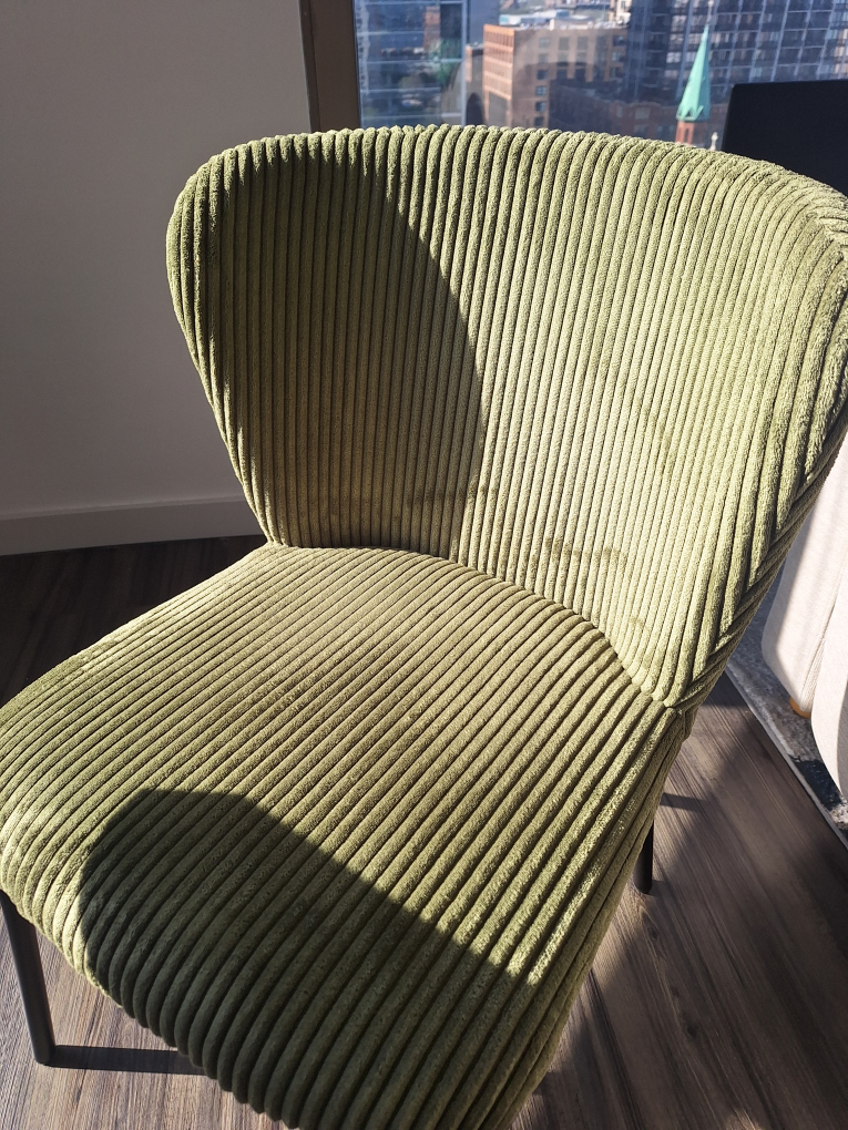 Dining Table and Chairs (set of 4) - photo 3