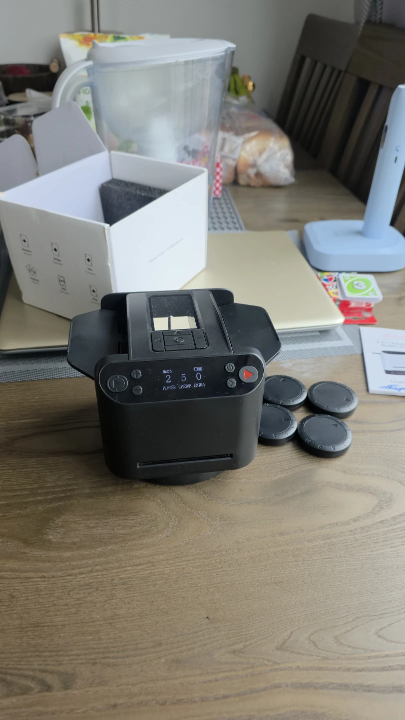 Max 6 - 2-in-1 Automatic Card Shuffler & Dealer (Wireless)