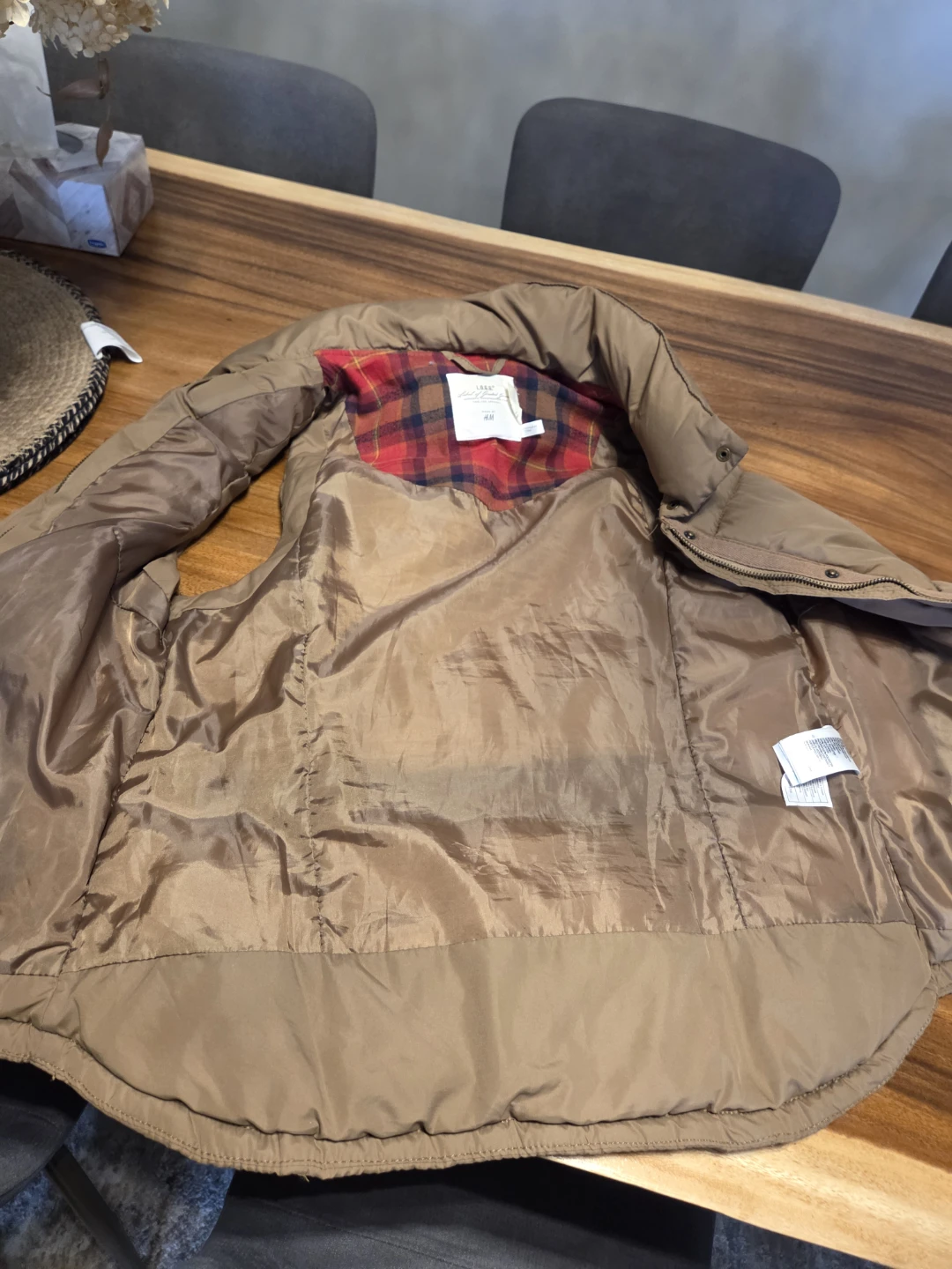 L.O.G.G. by H&M Puffer Vest - Size US 8 - photo 3