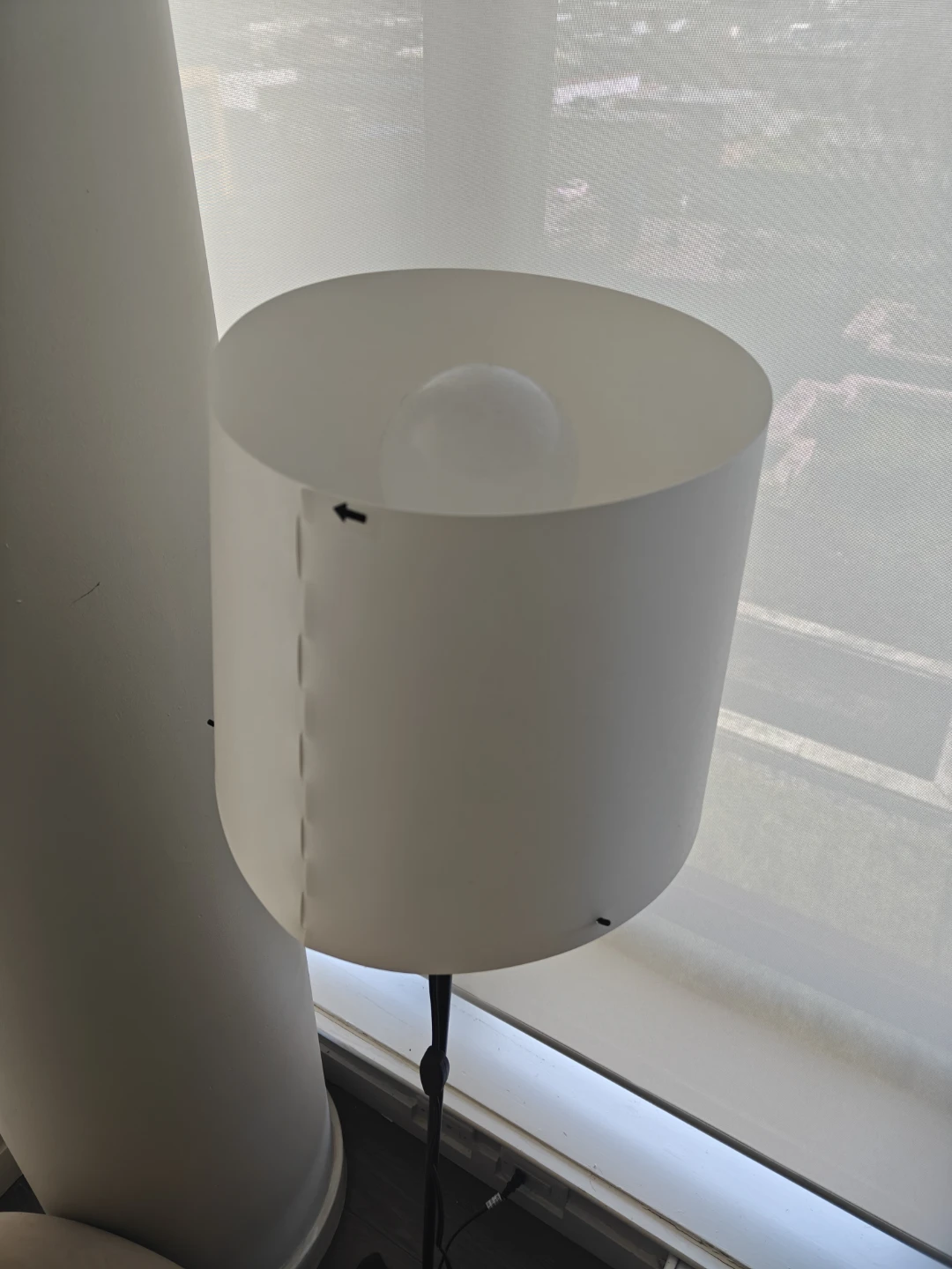 White Floor Lamp - photo 2