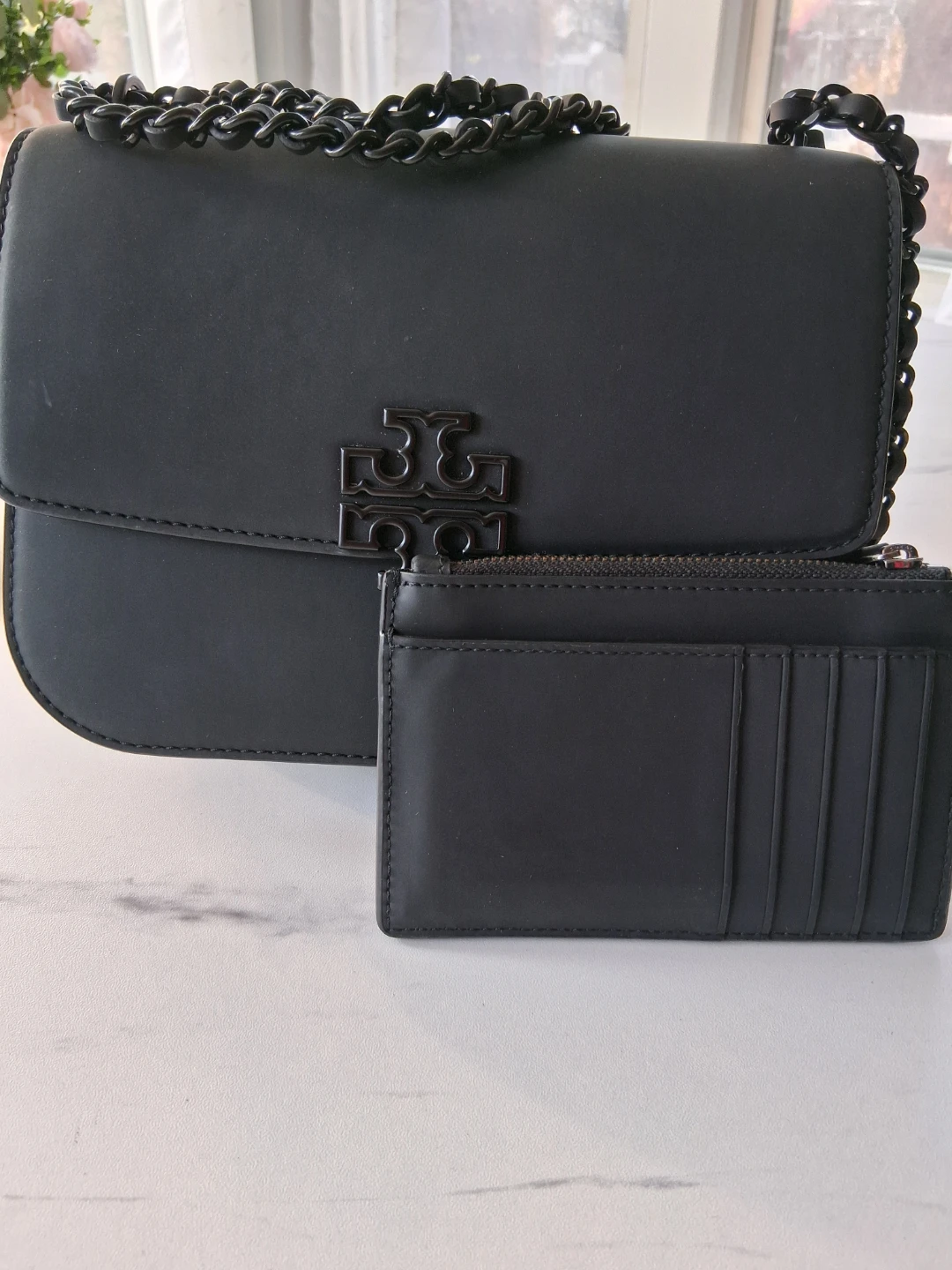 Tory Burch Black Leather Shoulder Bag with Cardholder - photo 2
