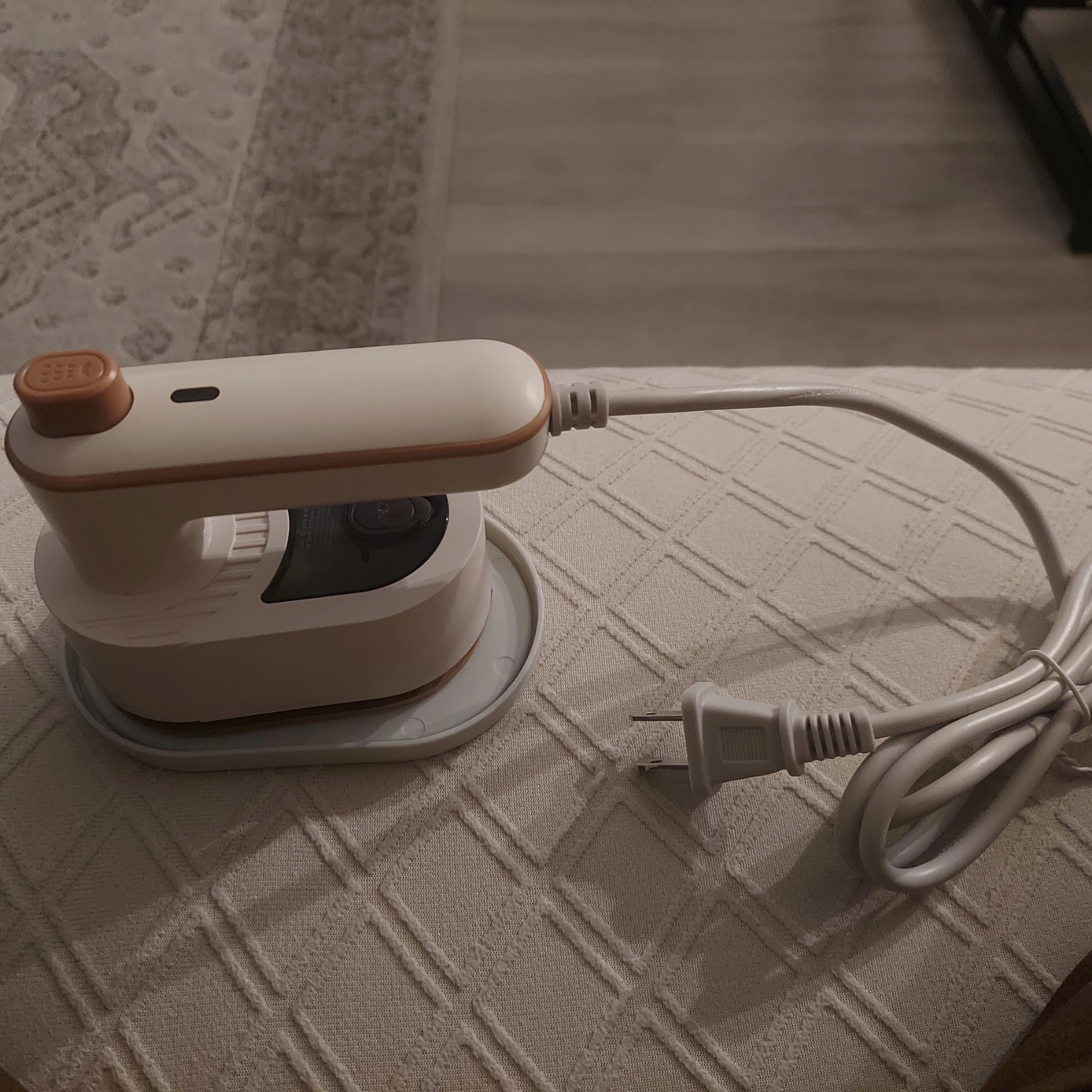 Brand new Folding Travel Electric Iron
