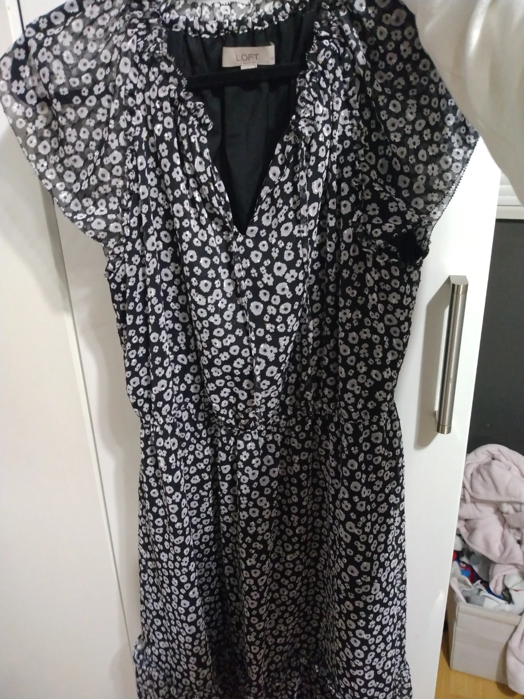LOFT Black & White Floral Print Dress - photo 3