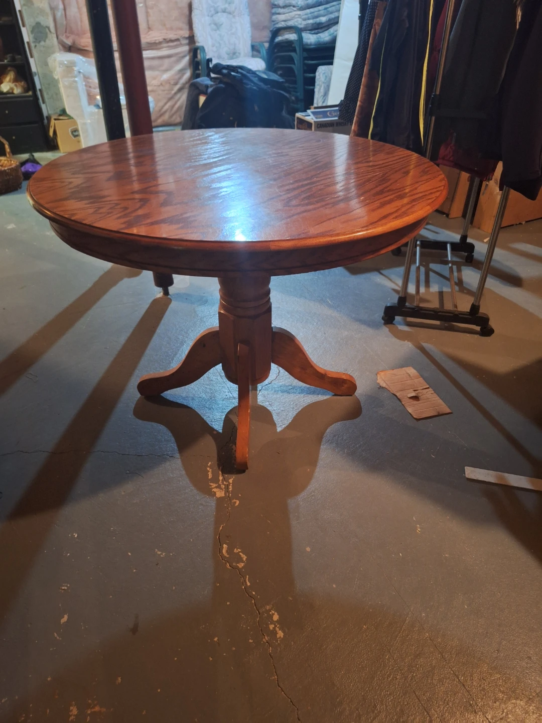 Wooden Round Dining Table with 4 chair