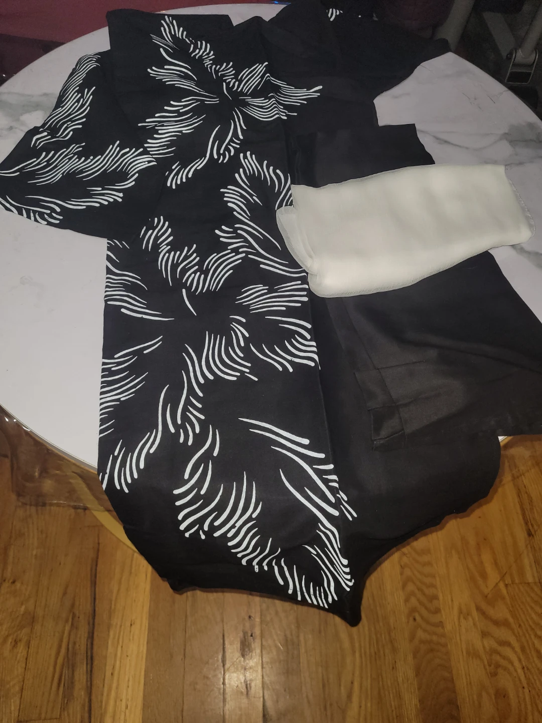 Black White Floral Print Abaya with Scarf