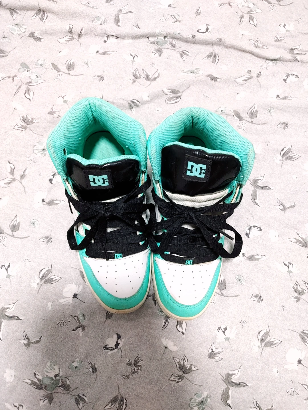 DC Shoes Women's Rebound High Top Sneakers Teal/White Size 9.5