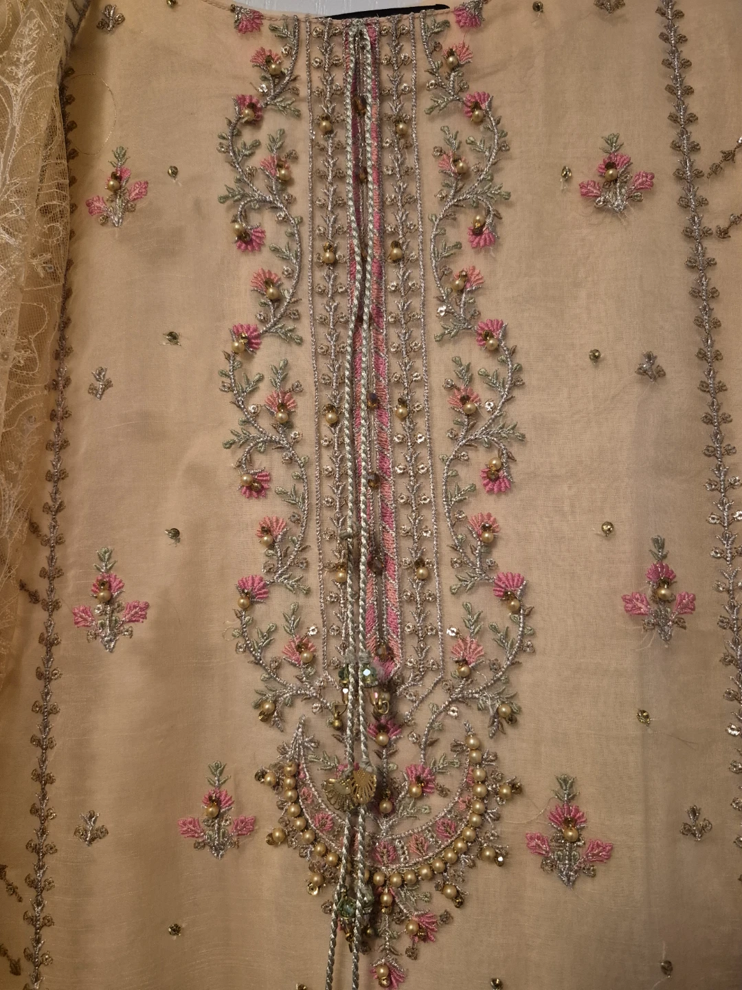 Bin Saeed embroidered lawn dress with dupatta - photo 3