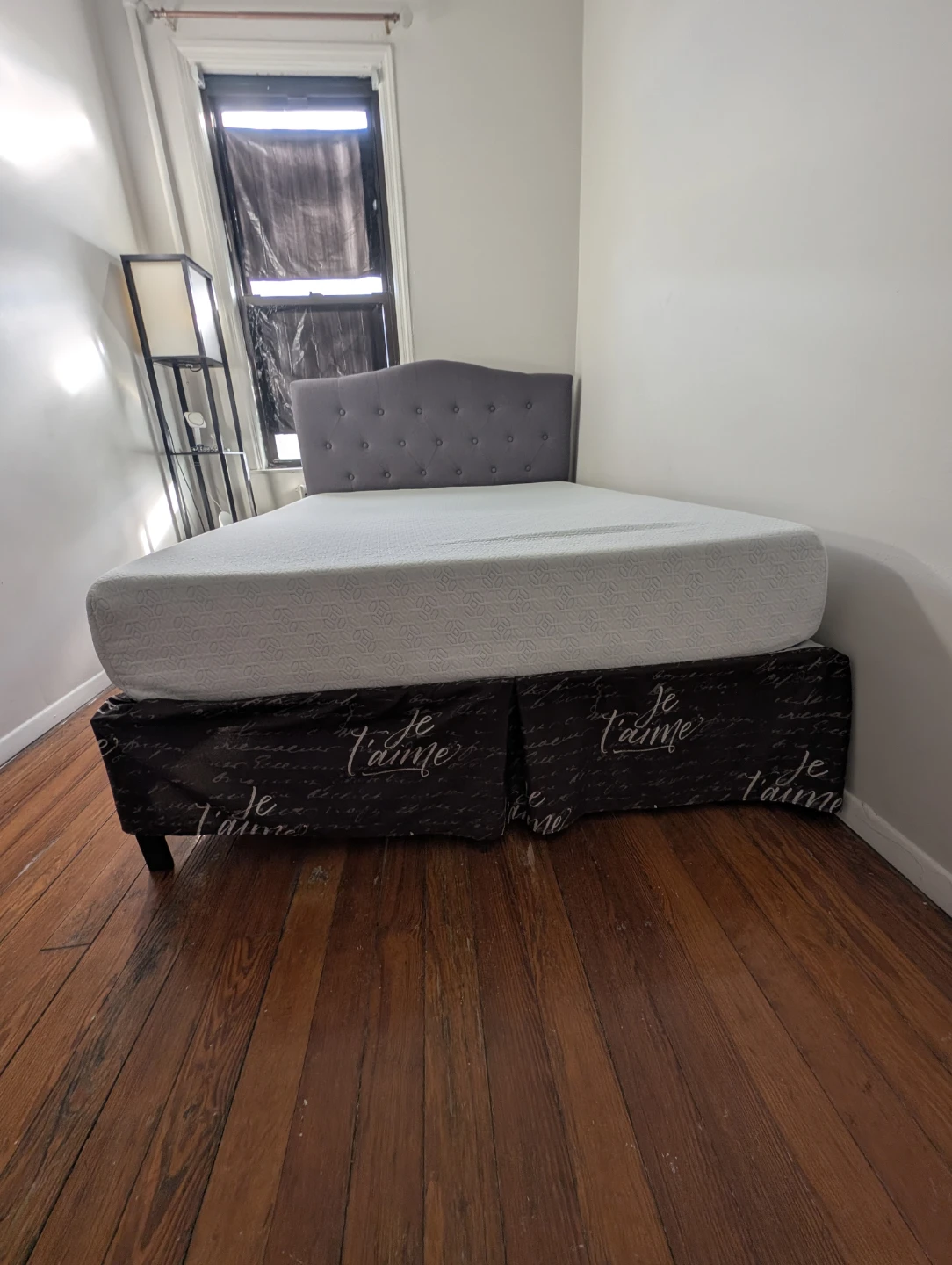 Double size bed, Mattress and headboard - photo 2