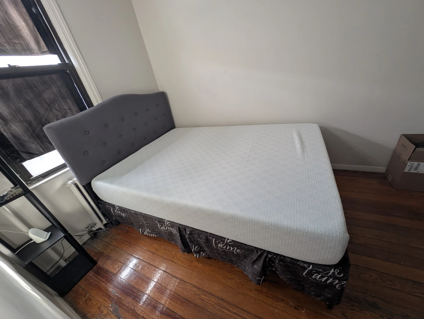 Double size bed, Mattress and headboard - photo 3